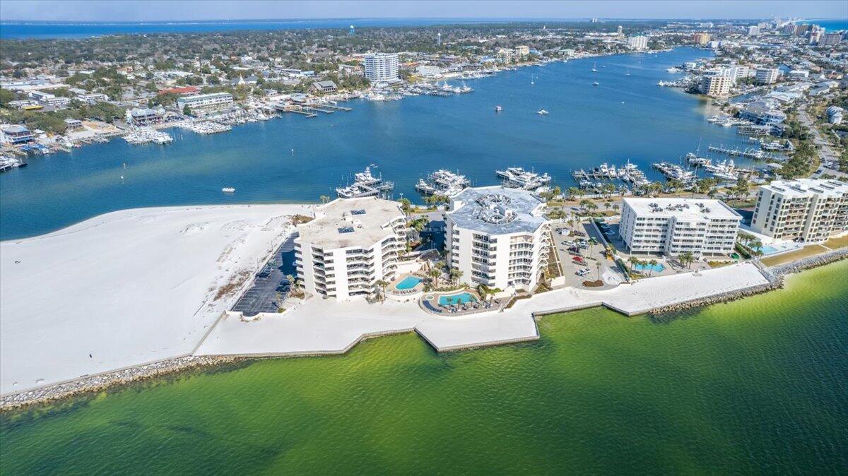 EAST PASS TOWERS CONDO PH 2 - Residential