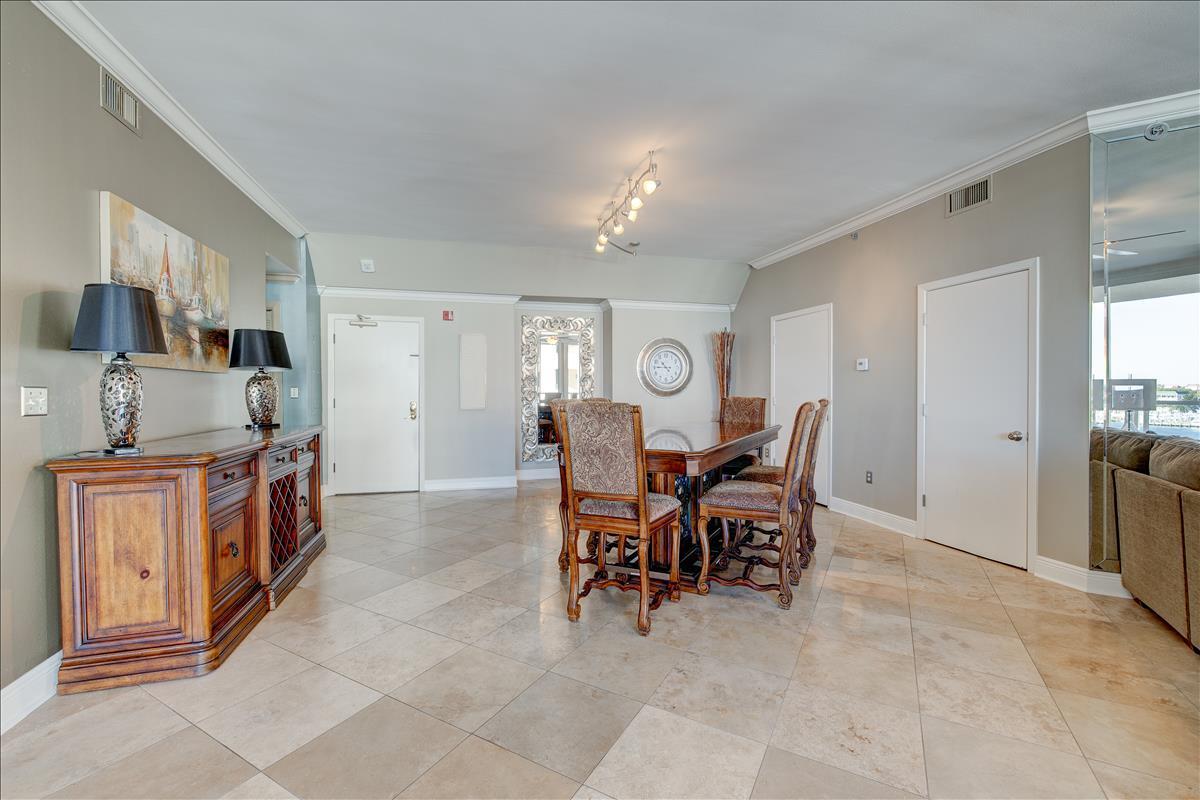 EAST PASS TOWERS CONDO PH 2 - Residential