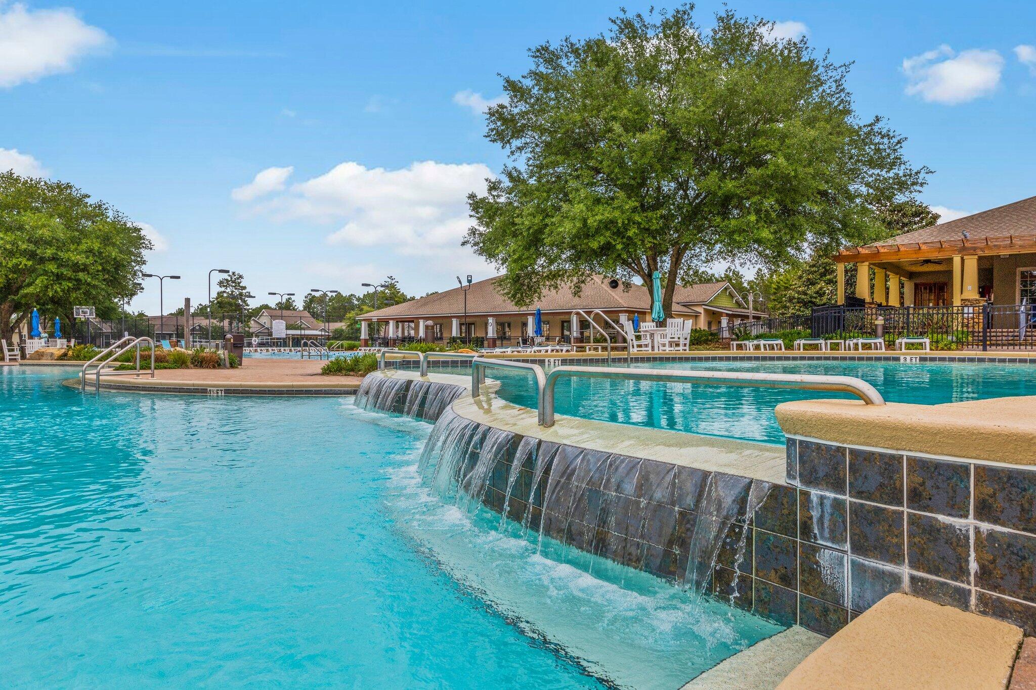 HAMMOCK BAY - Residential