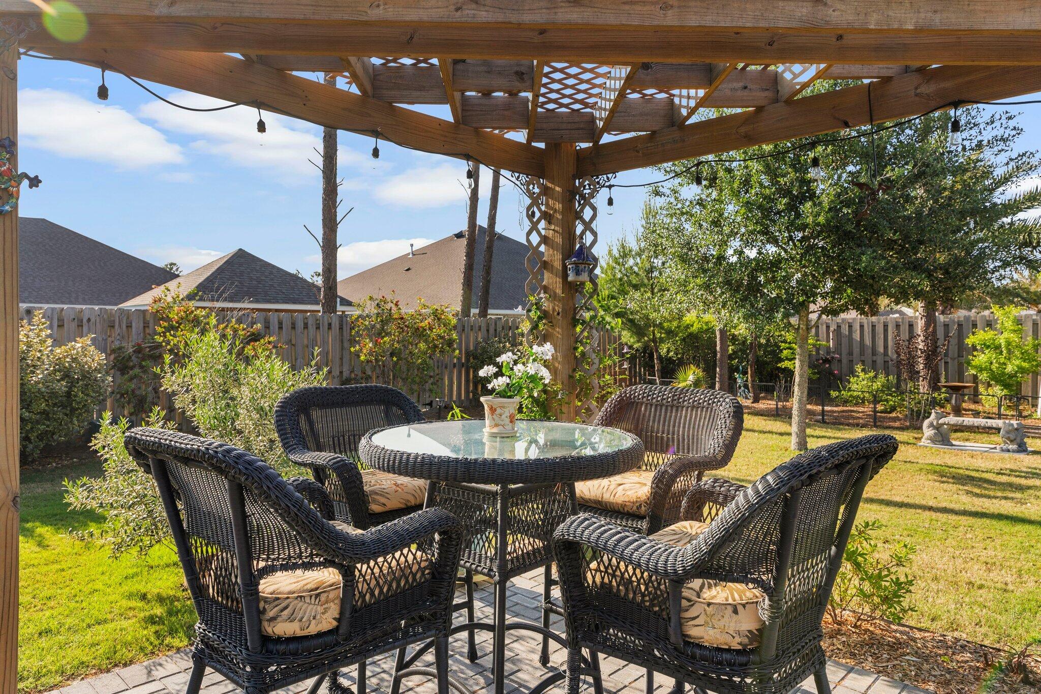 HAMMOCK BAY - Residential