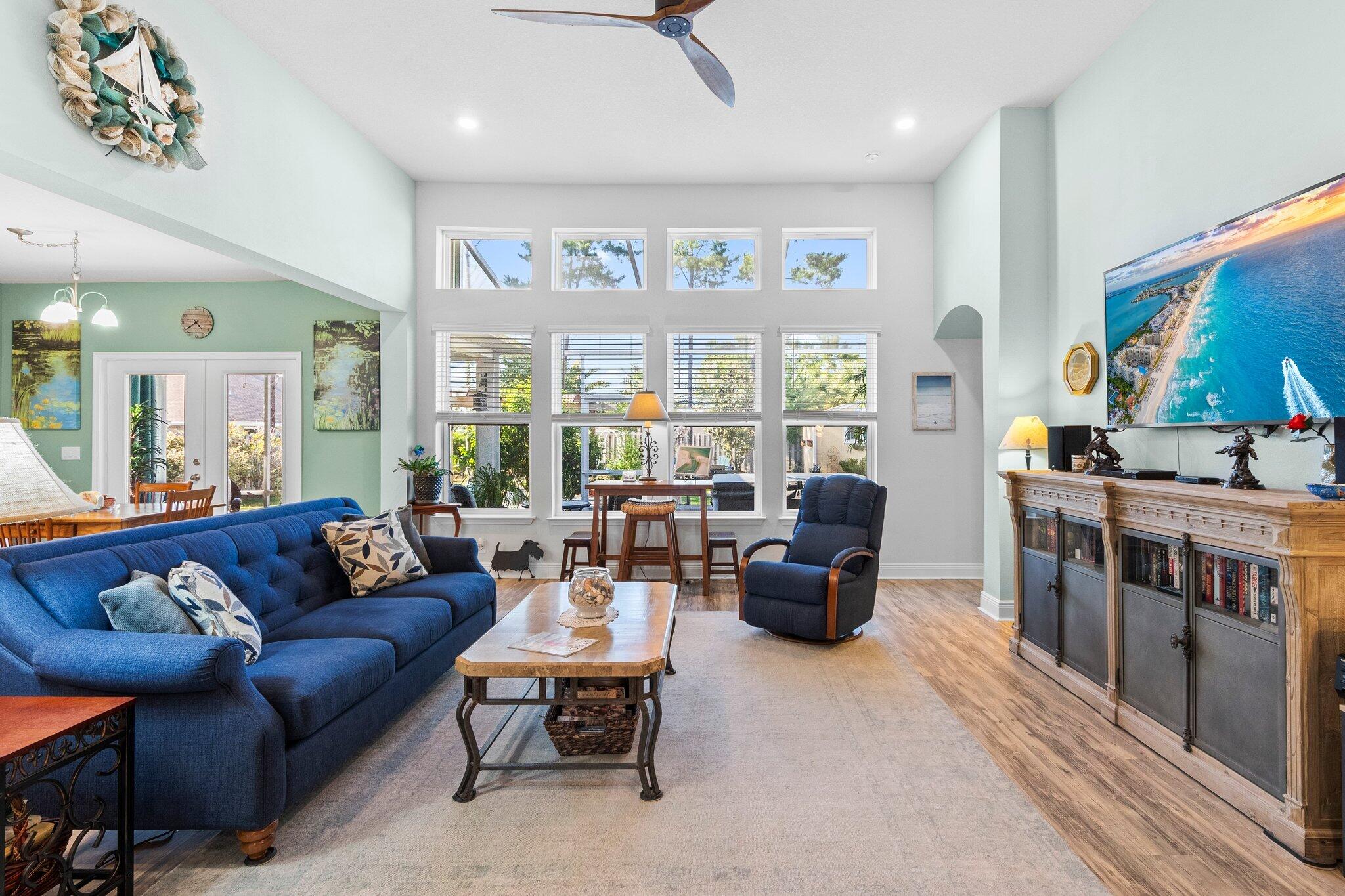 HAMMOCK BAY - Residential