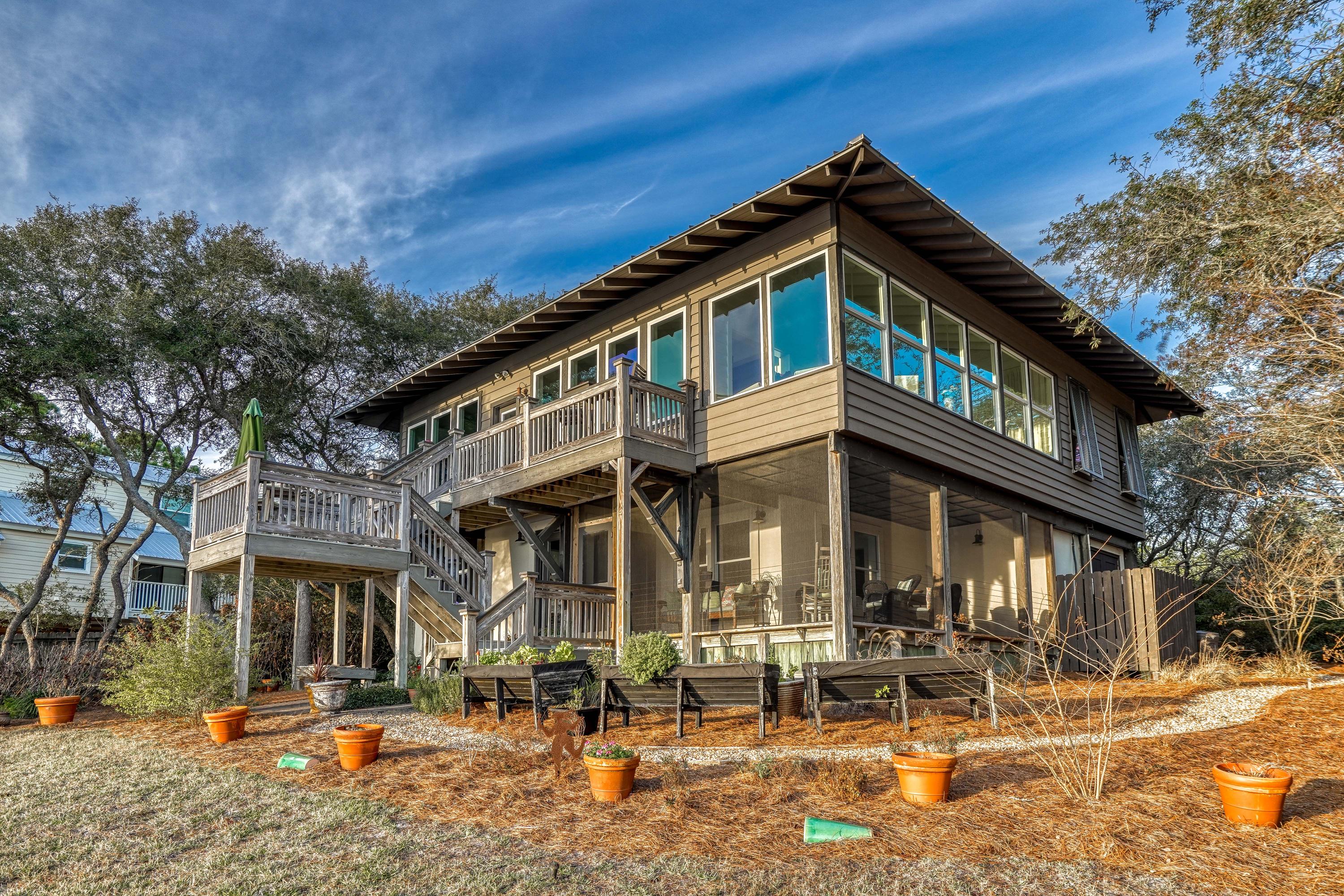 BEACH HIGHLAND - Residential