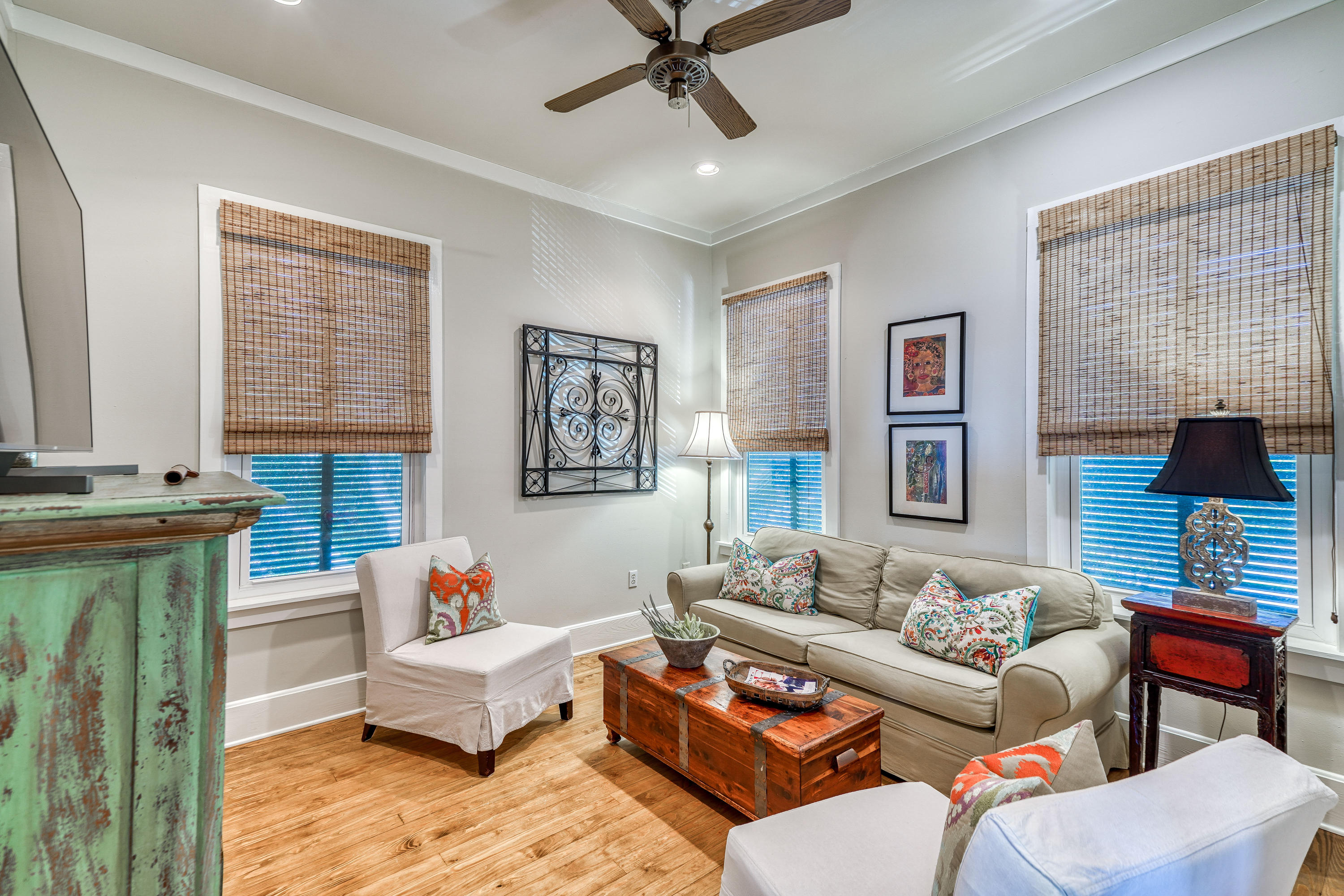 BEACH HIGHLAND - Residential