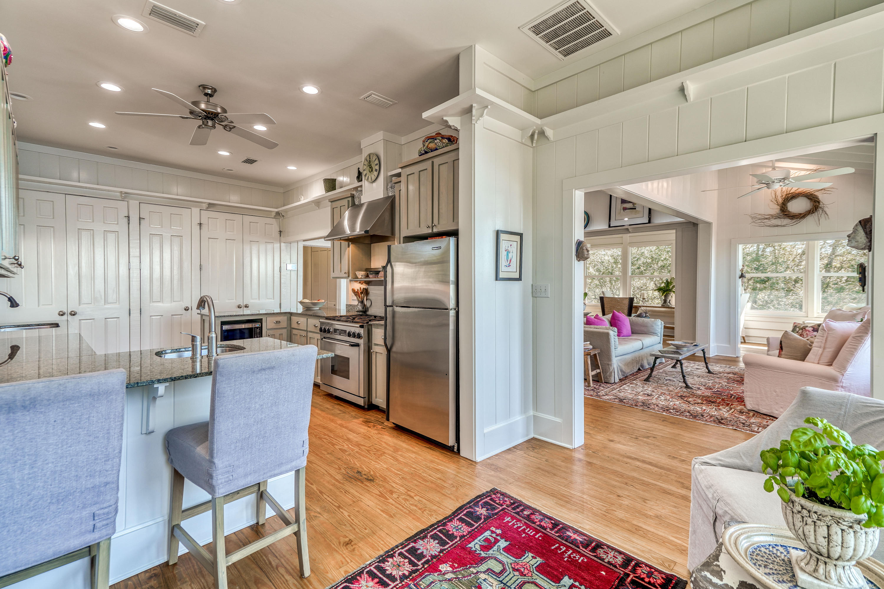 BEACH HIGHLAND - Residential