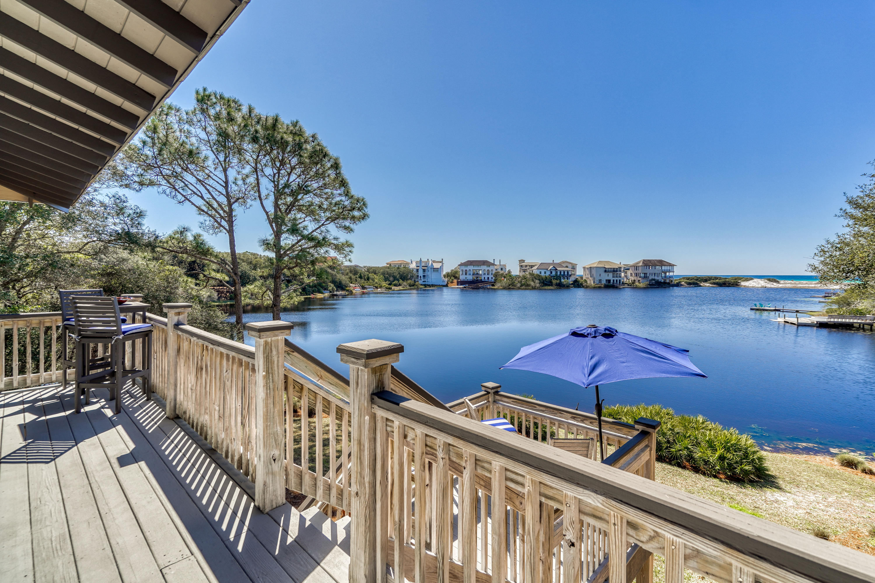 BEACH HIGHLAND - Residential