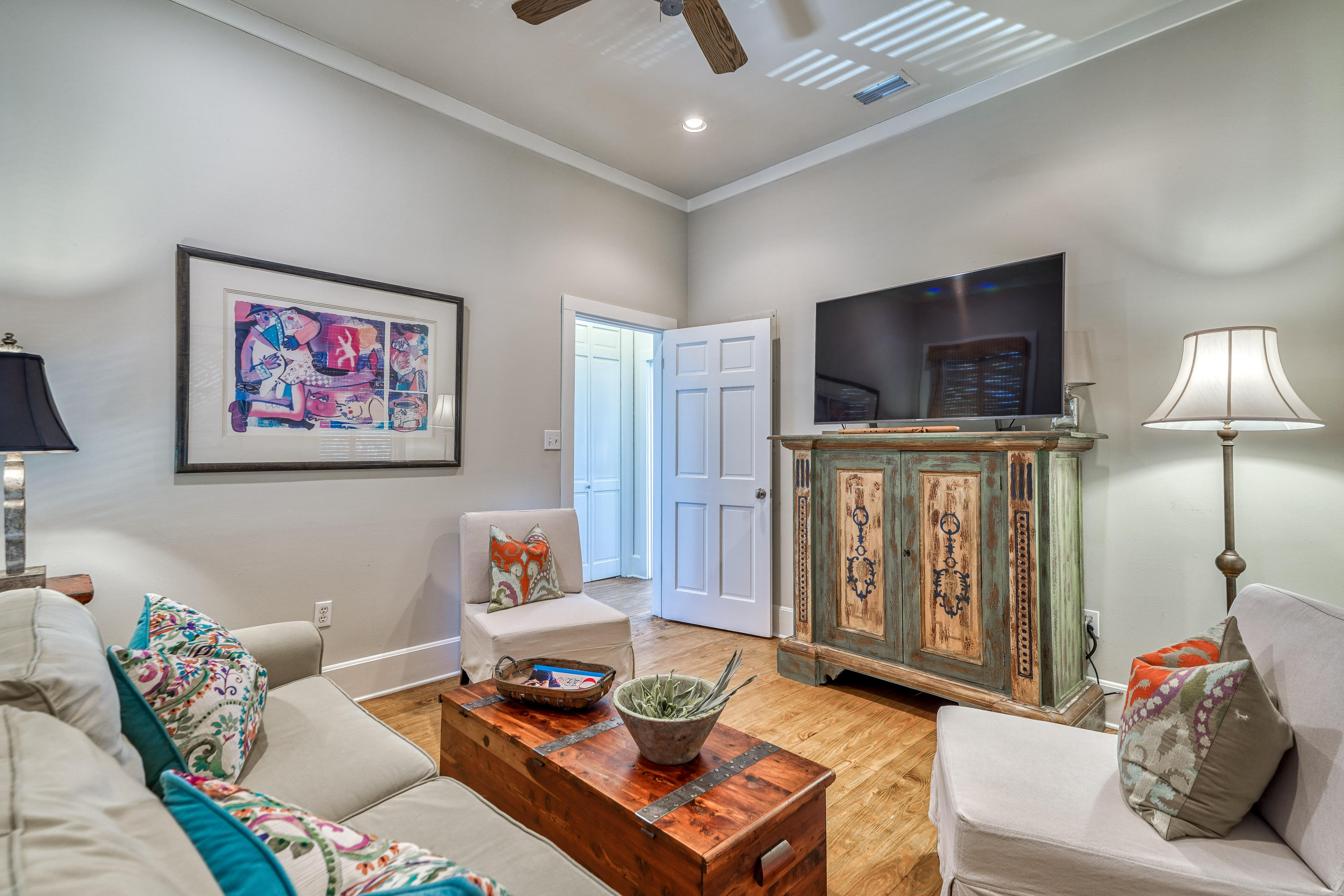 BEACH HIGHLAND - Residential