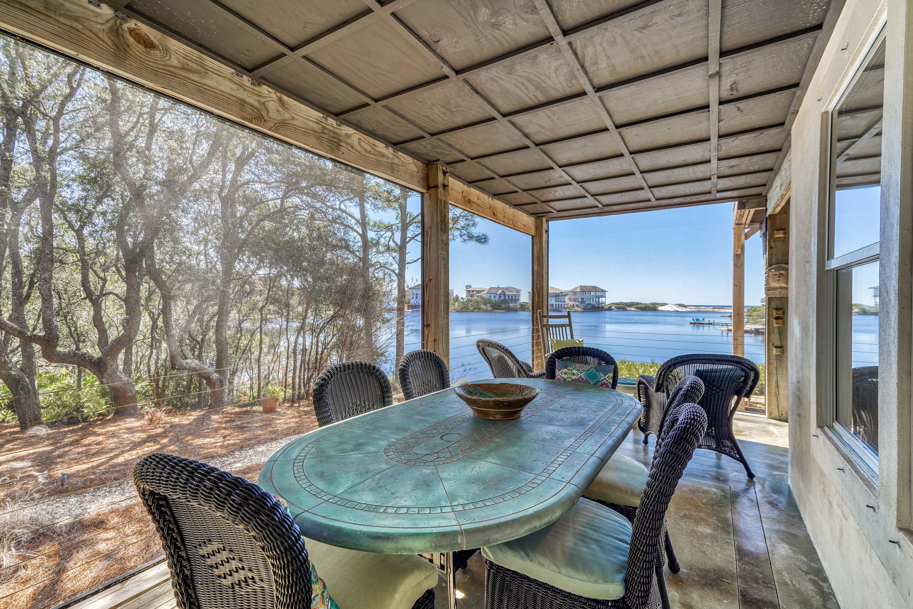 BEACH HIGHLAND - Residential