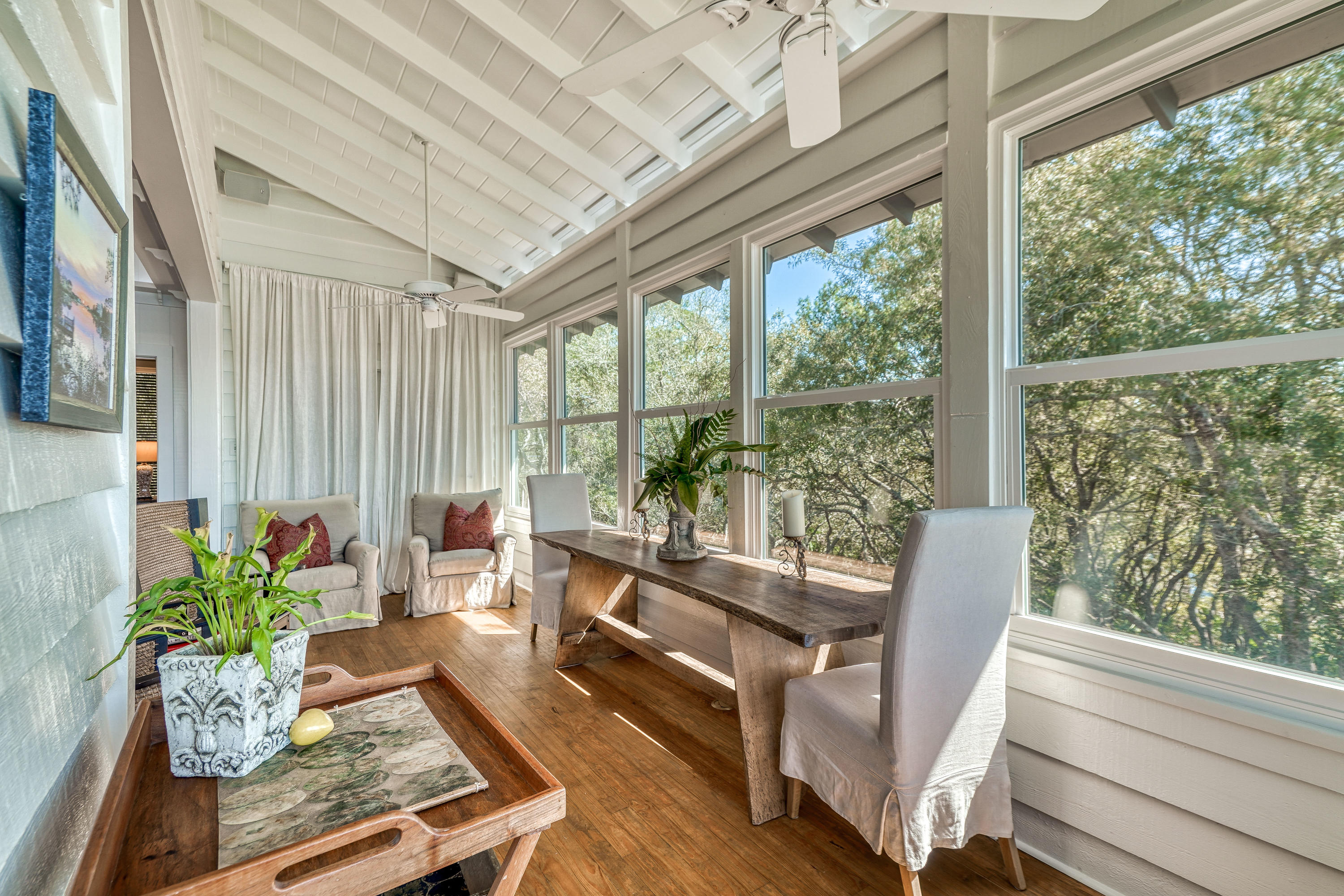 BEACH HIGHLAND - Residential