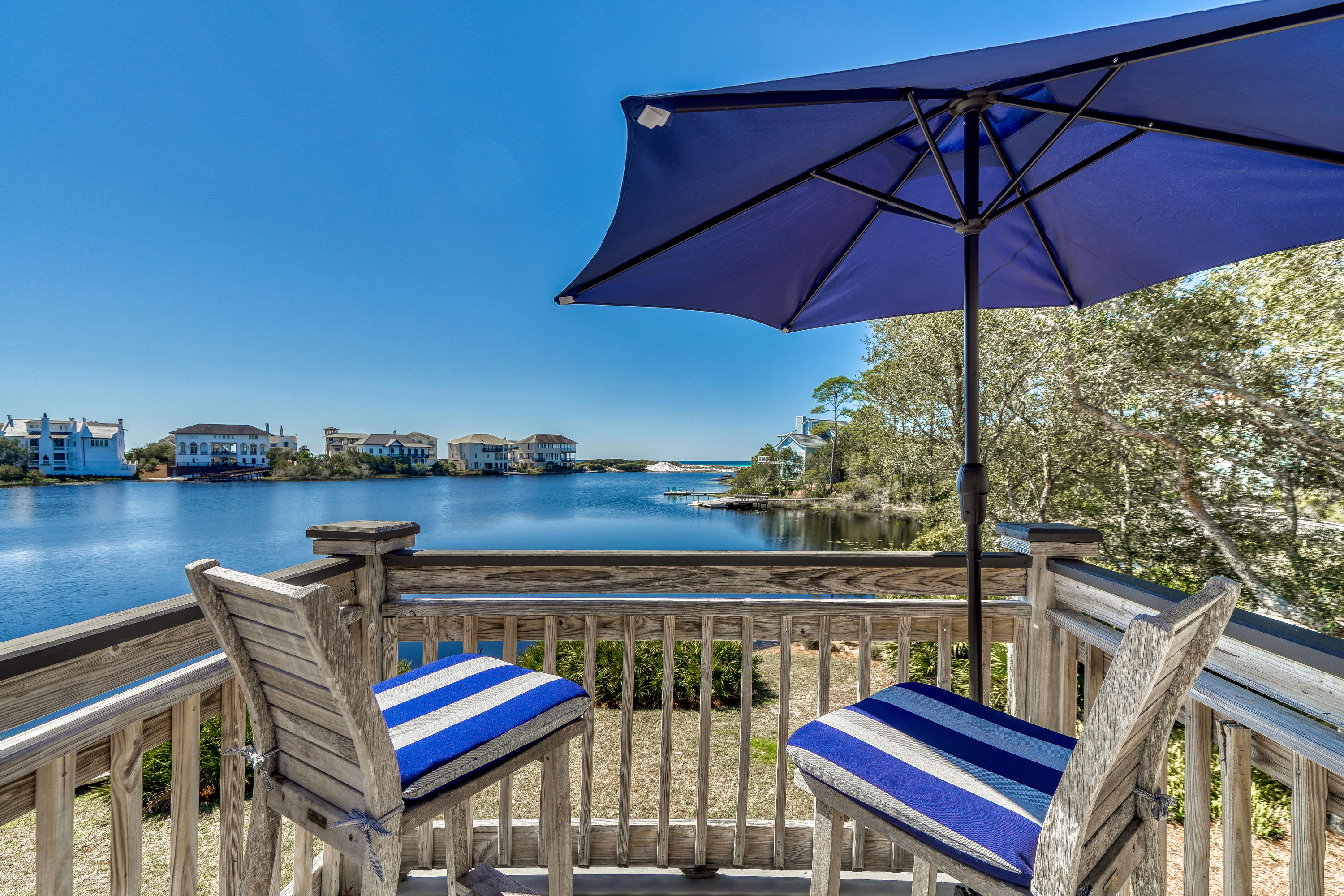 BEACH HIGHLAND - Residential