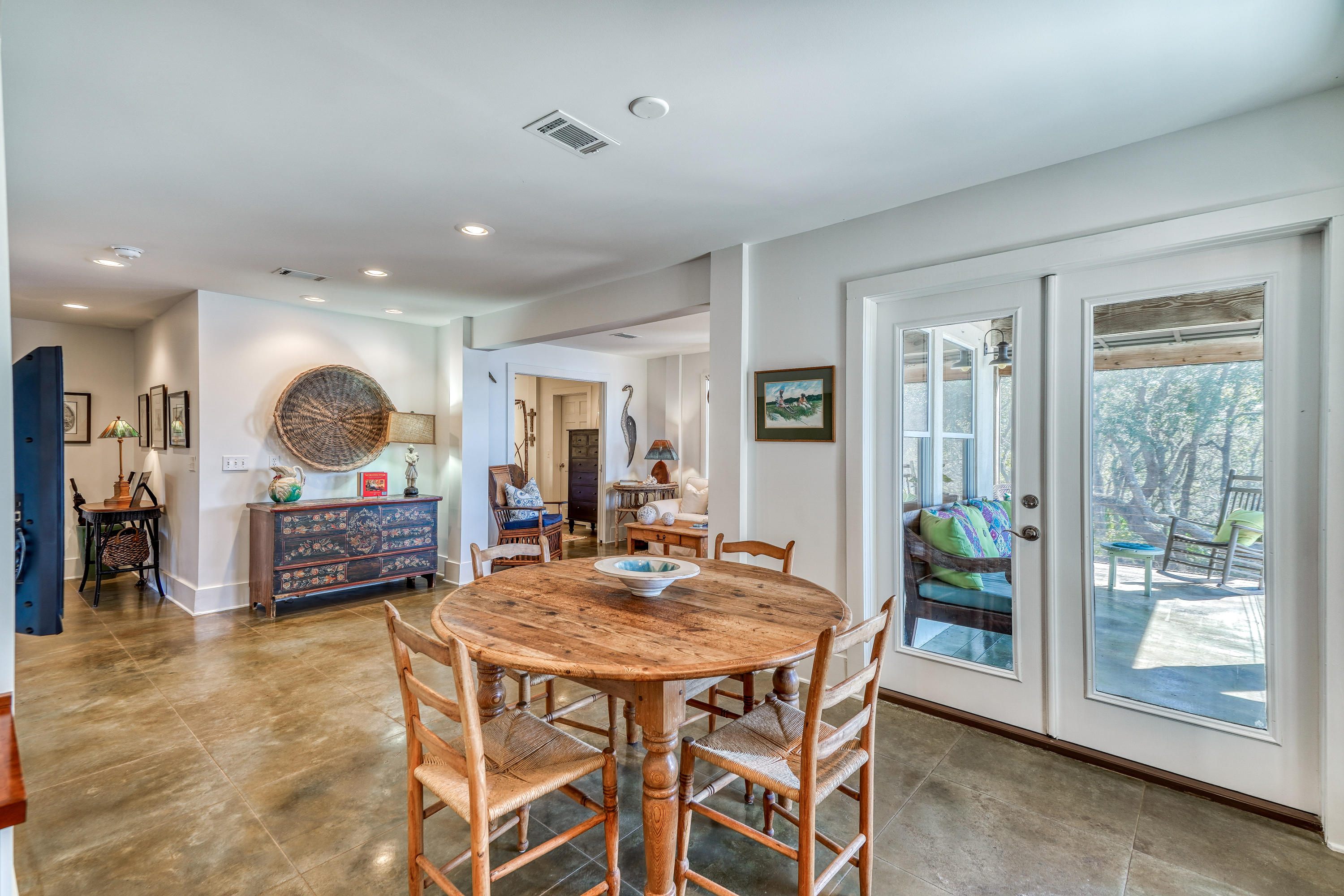 BEACH HIGHLAND - Residential