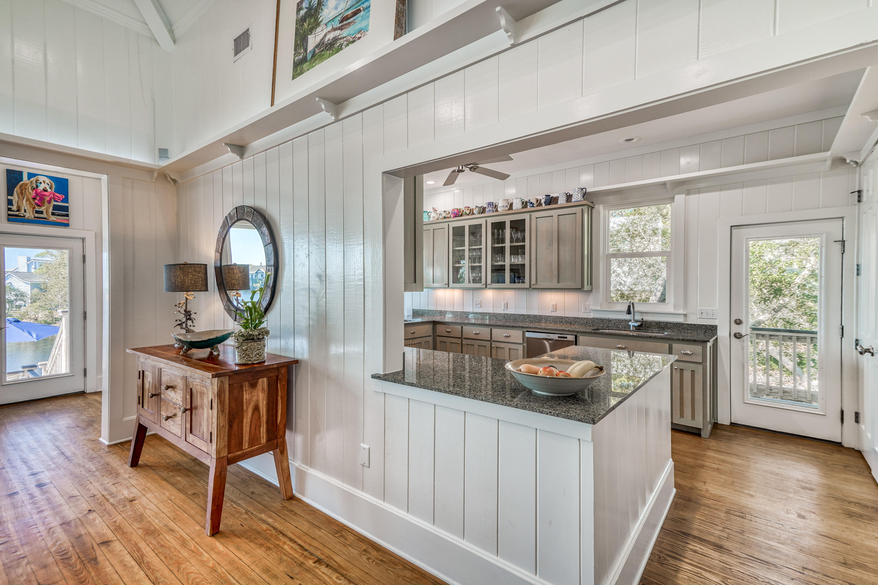 BEACH HIGHLAND - Residential