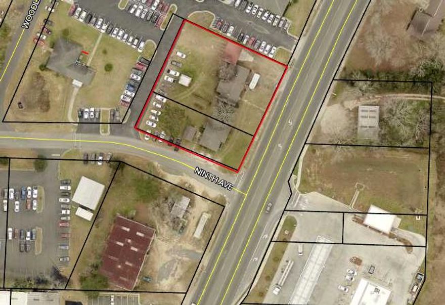 High Traffic corner location on Hwy 85 (N Ferdon Blvd) and ninth ave .72 acres, parcel has access on 3 sides, parcel has 2 buildings on it all value is based on the land, right across from Ceffco