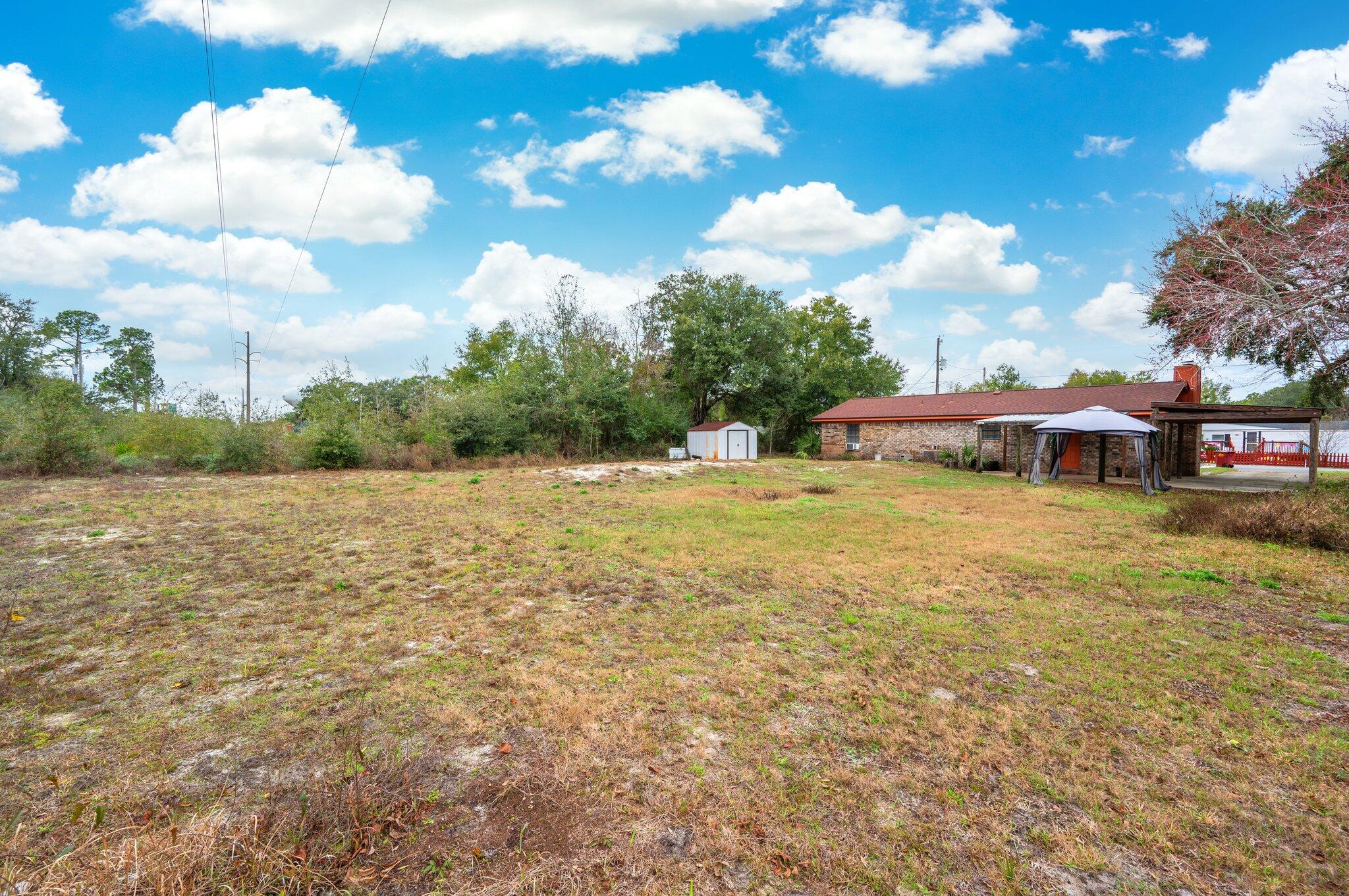 BARBAROSA TERRITORY - Residential Lease