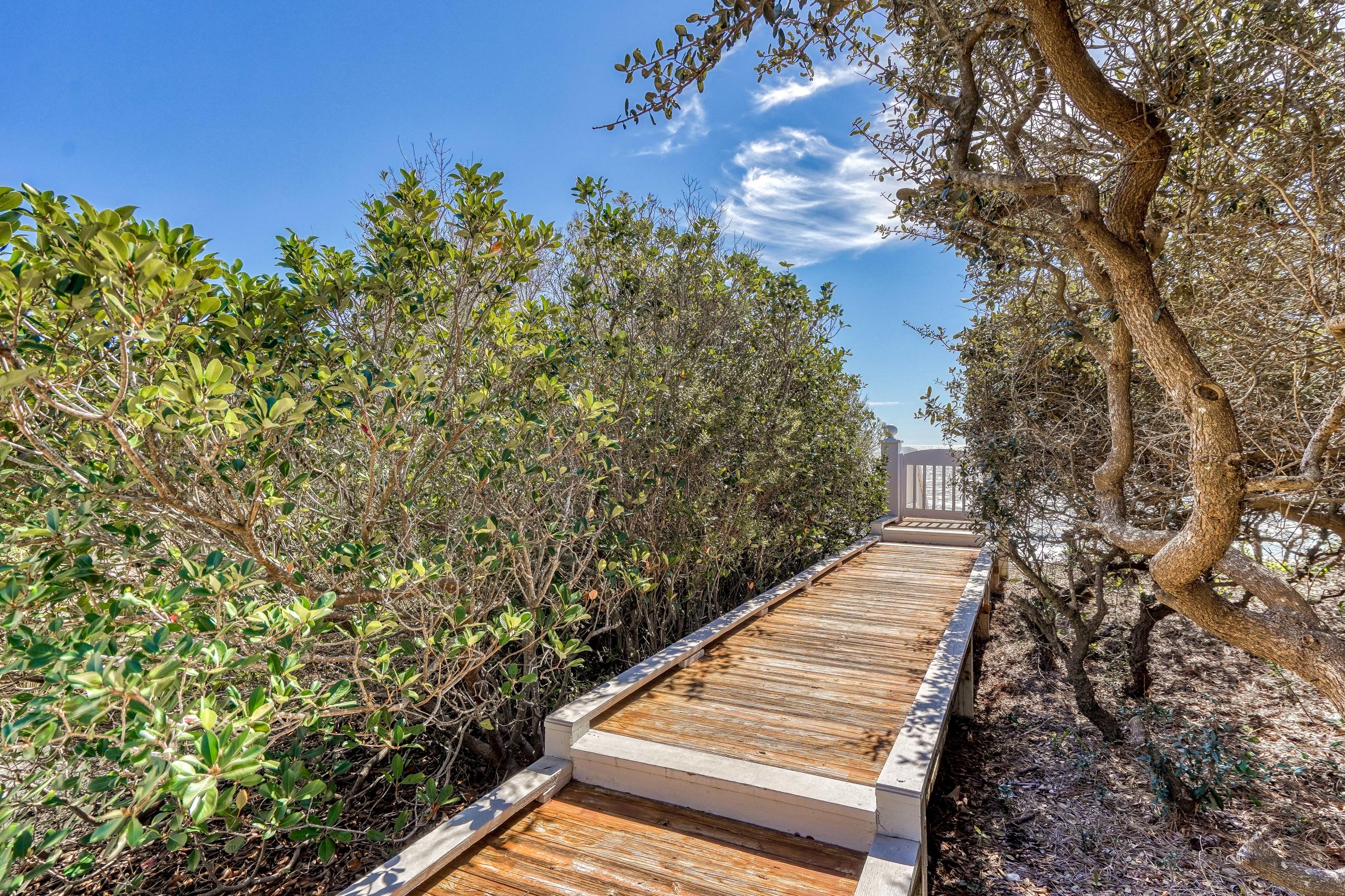 JASMINE DUNES - Land