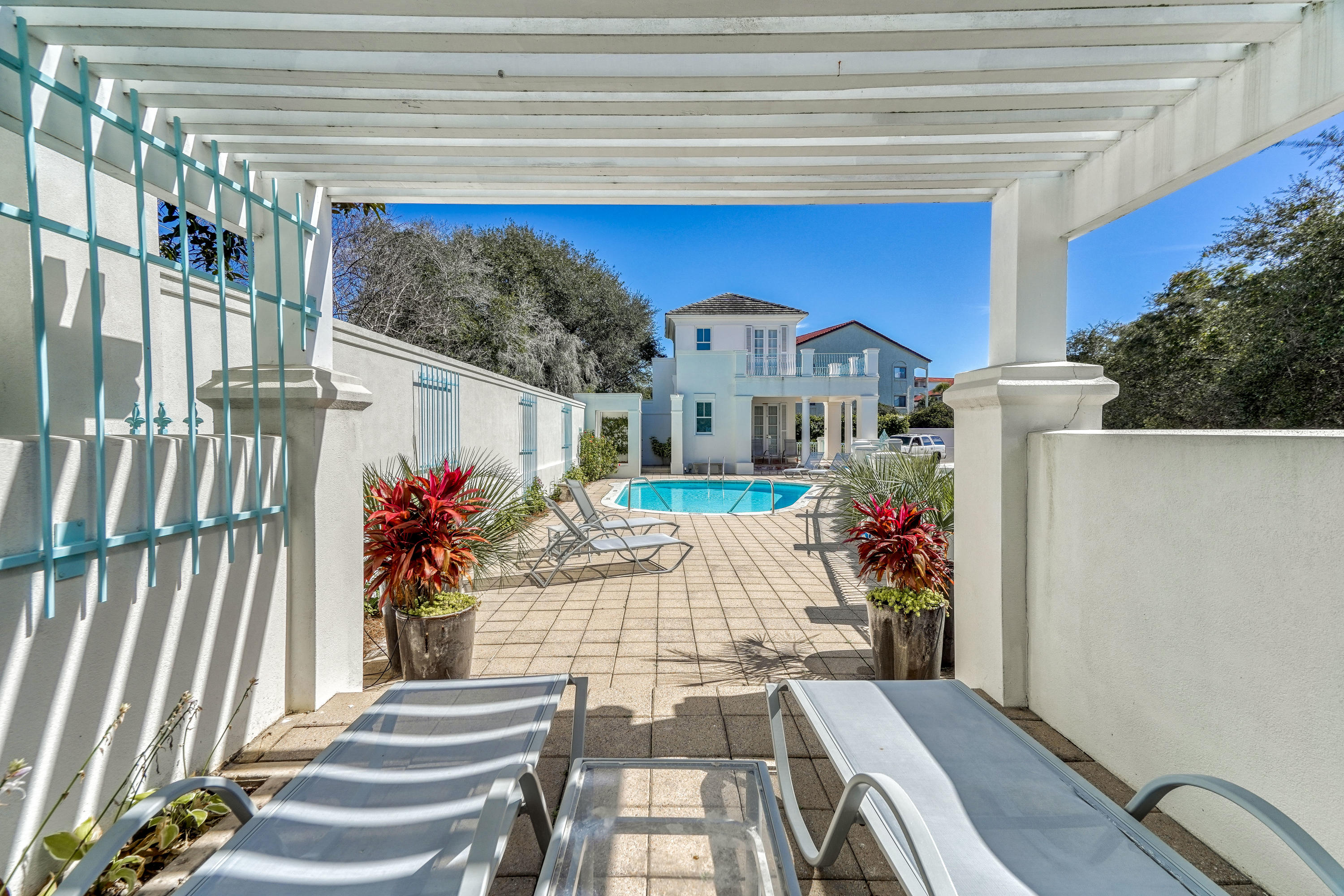 JASMINE DUNES - Land