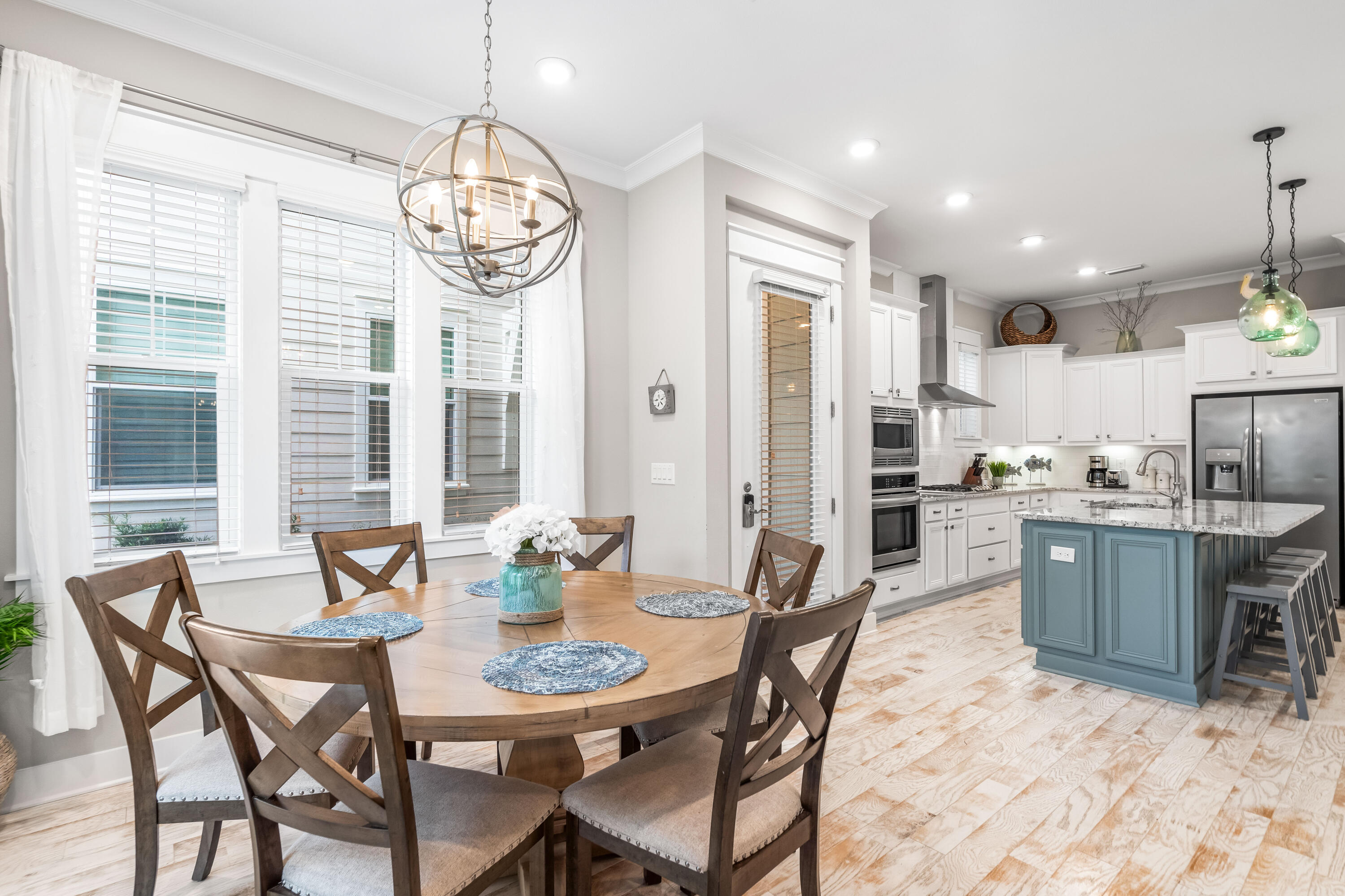 PROMINENCE/TRIPLEXES - Residential