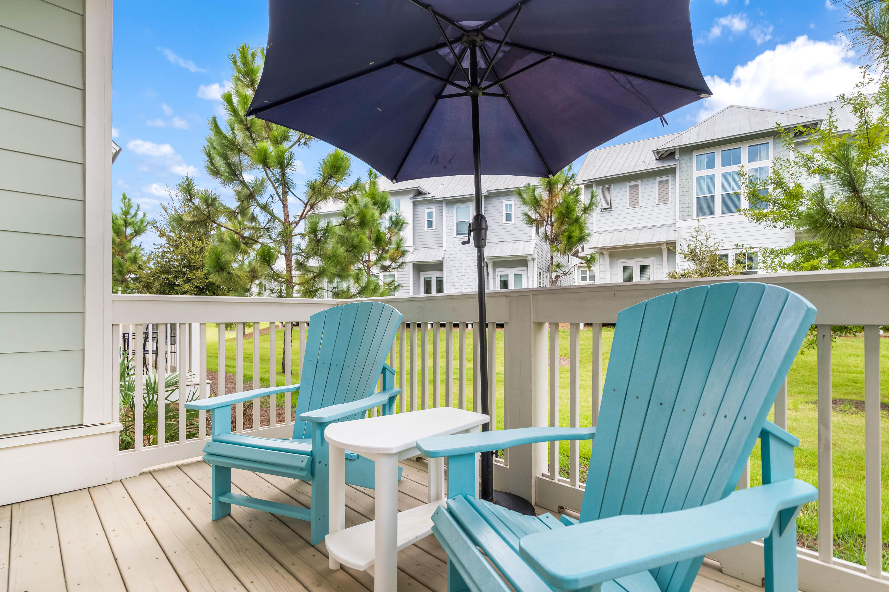 PROMINENCE/TRIPLEXES - Residential