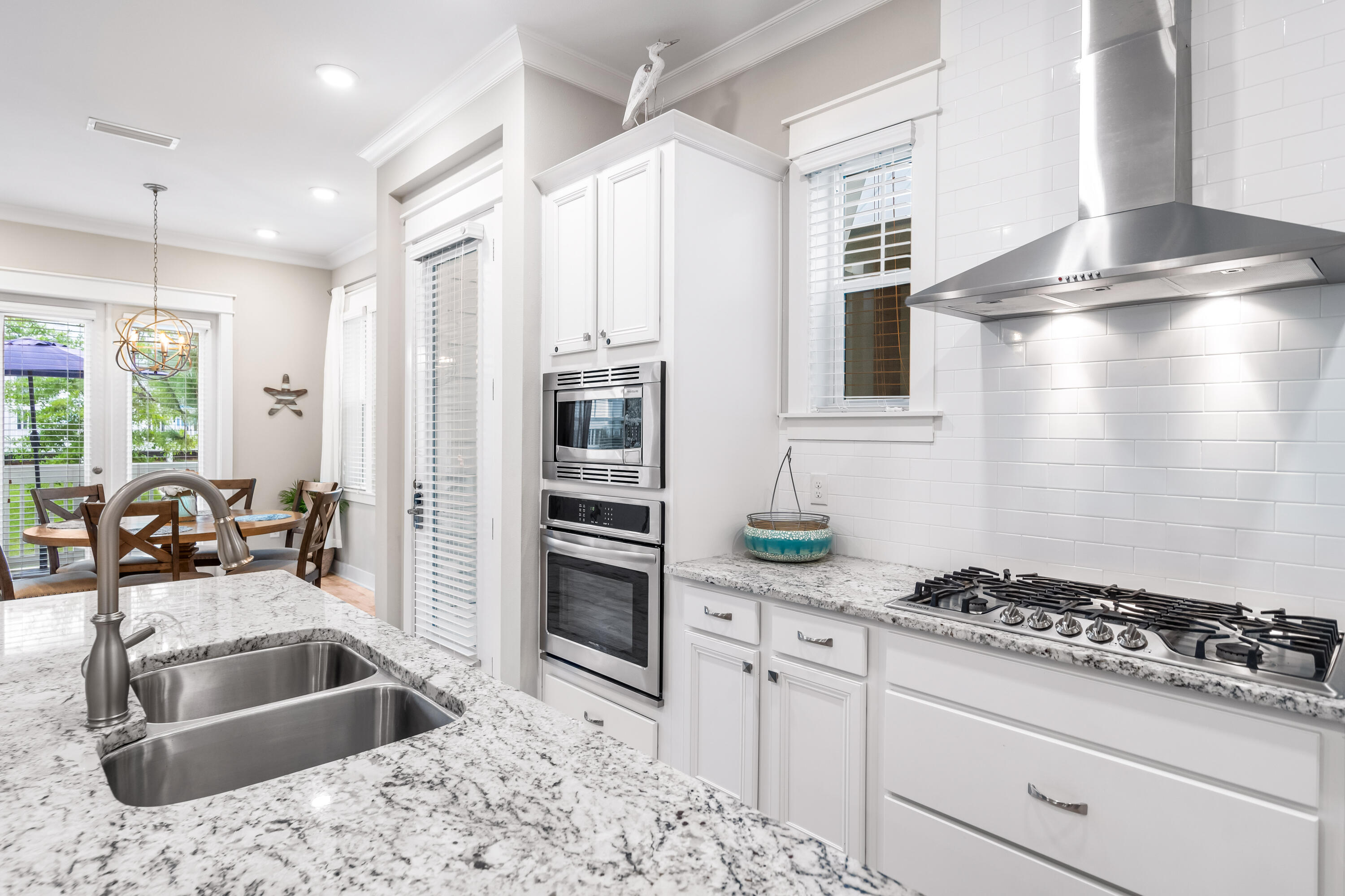 PROMINENCE/TRIPLEXES - Residential