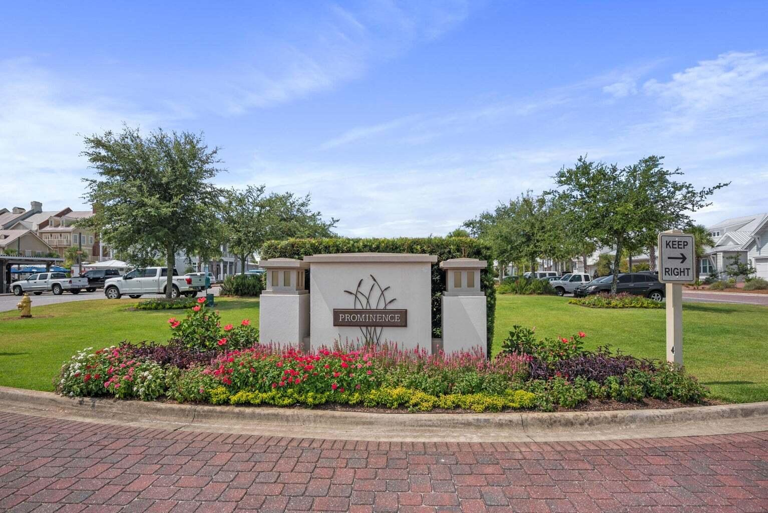 PROMINENCE/TRIPLEXES - Residential