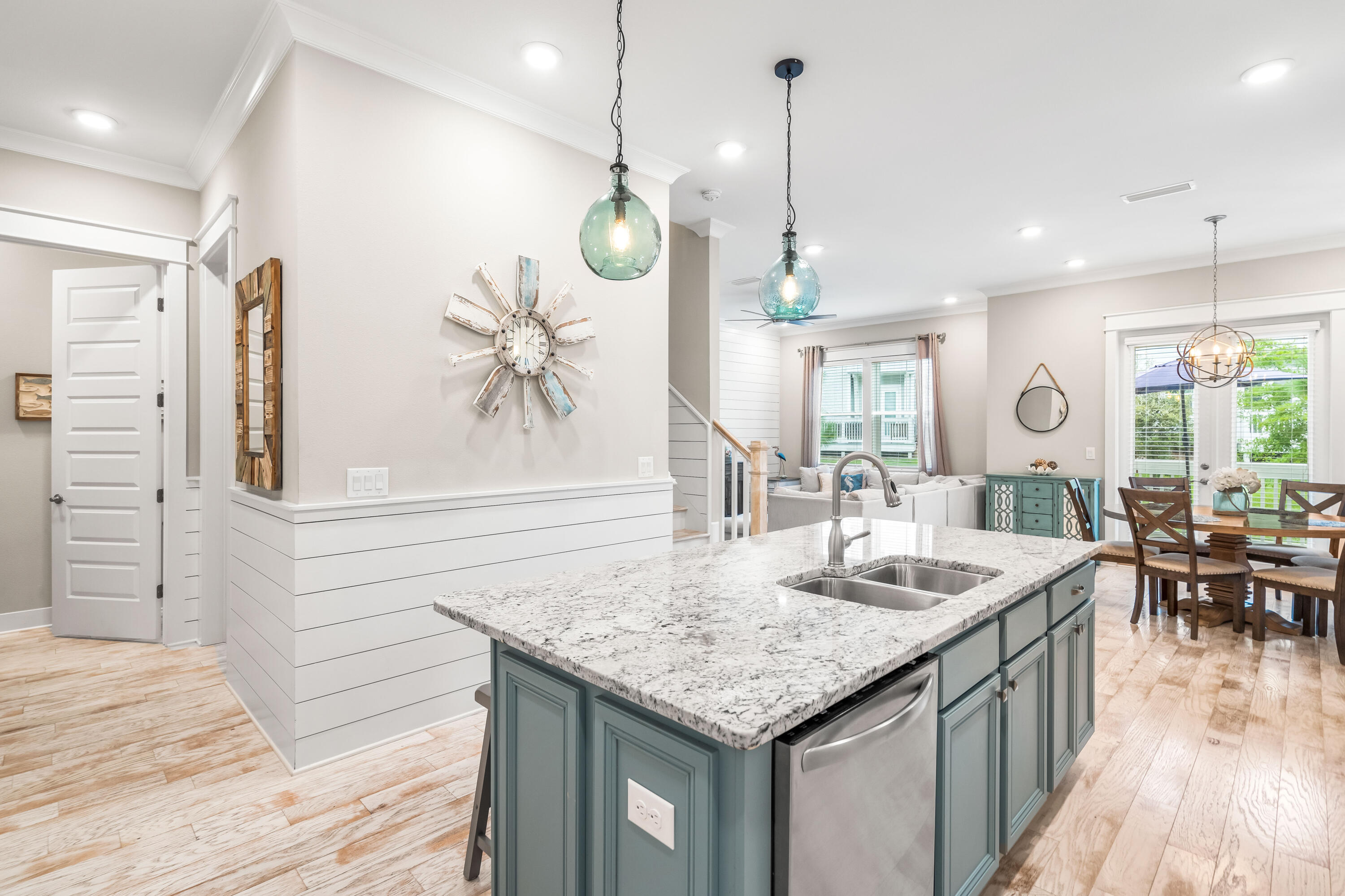 PROMINENCE/TRIPLEXES - Residential