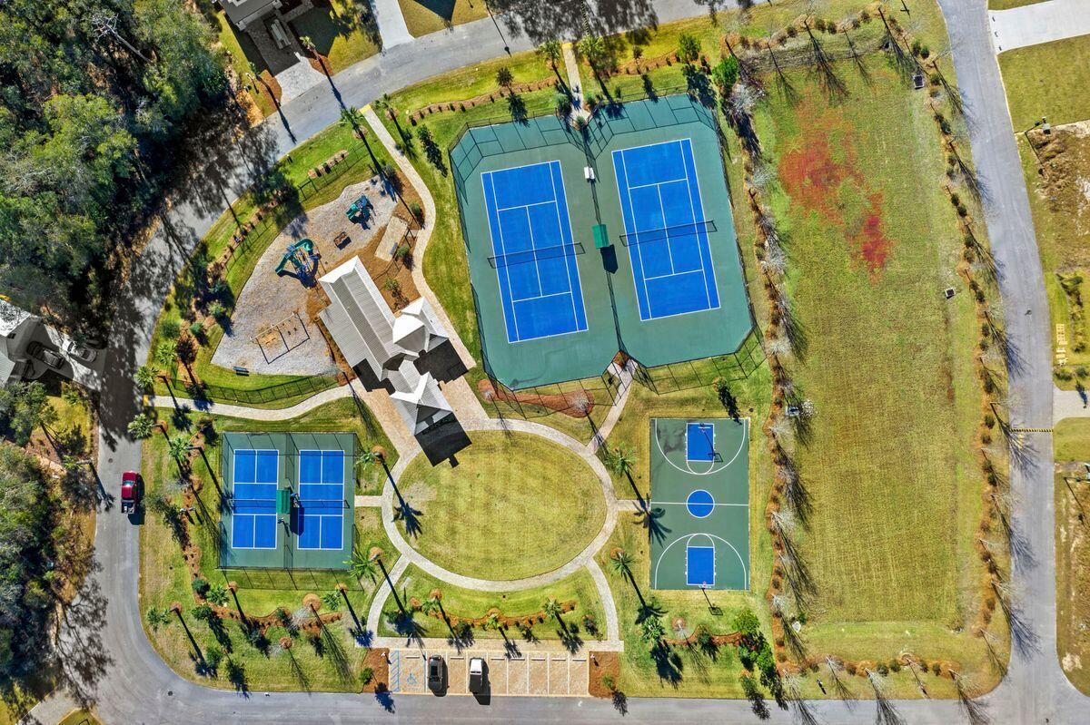 BEAR CREEK COTTAGES - Land