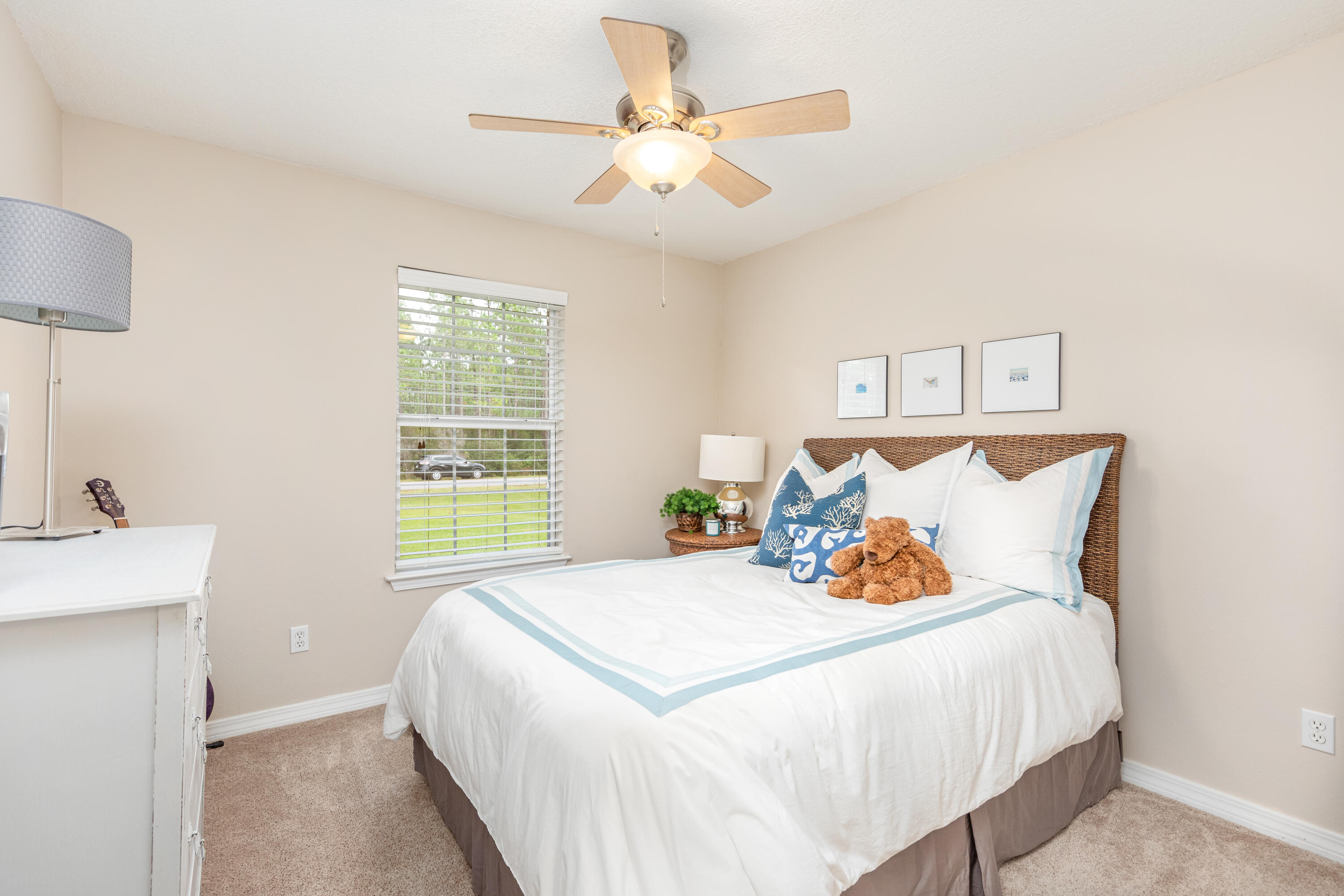 HOLLEY BY THE SEA - Residential