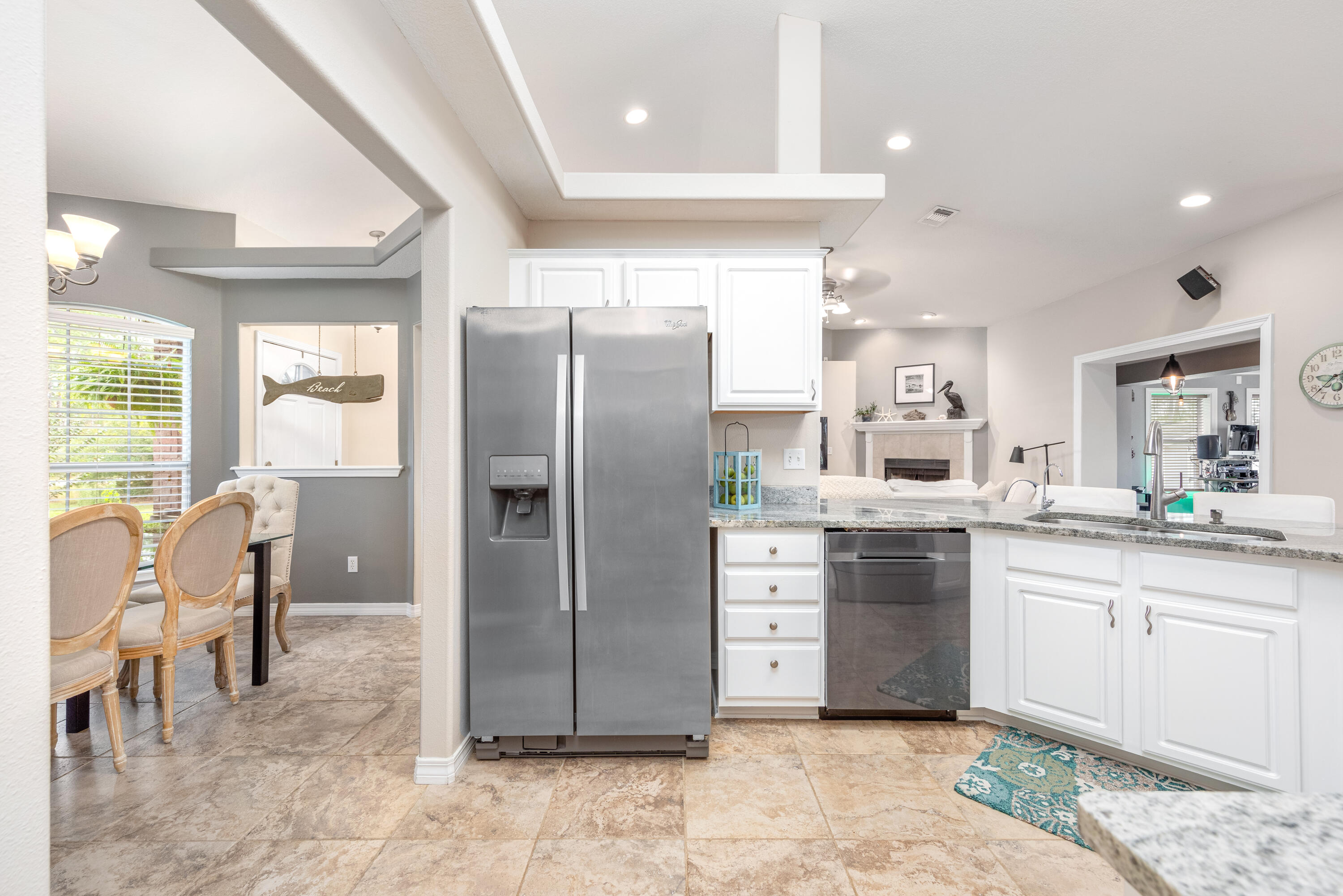 HOLLEY BY THE SEA - Residential