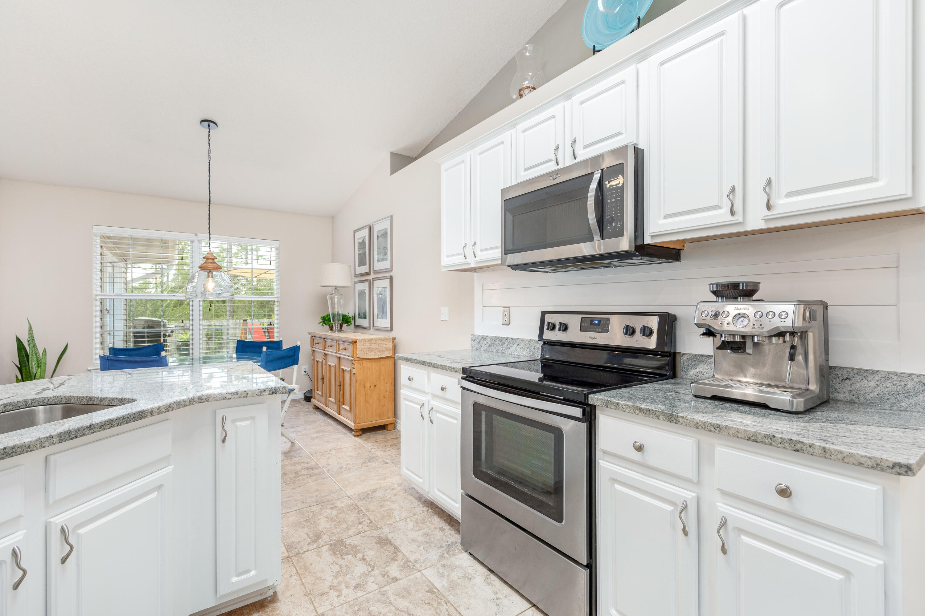 HOLLEY BY THE SEA - Residential