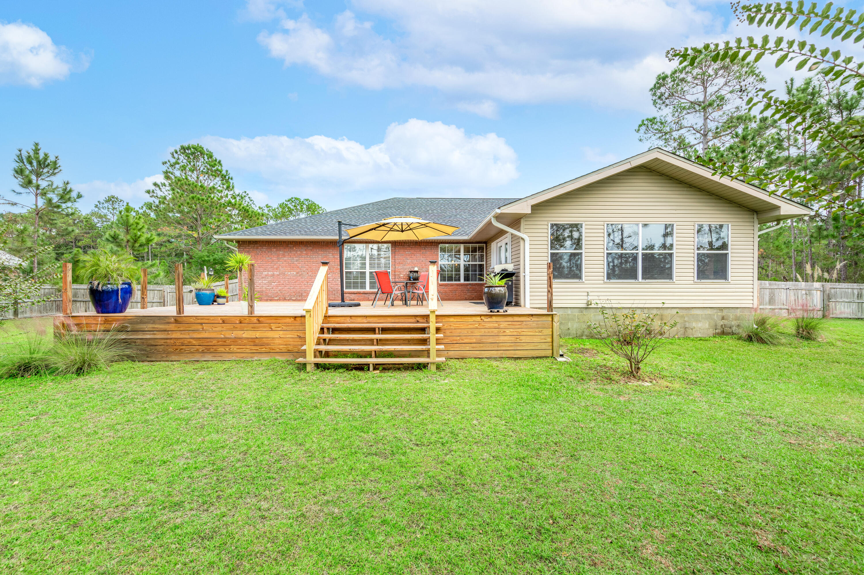 HOLLEY BY THE SEA - Residential