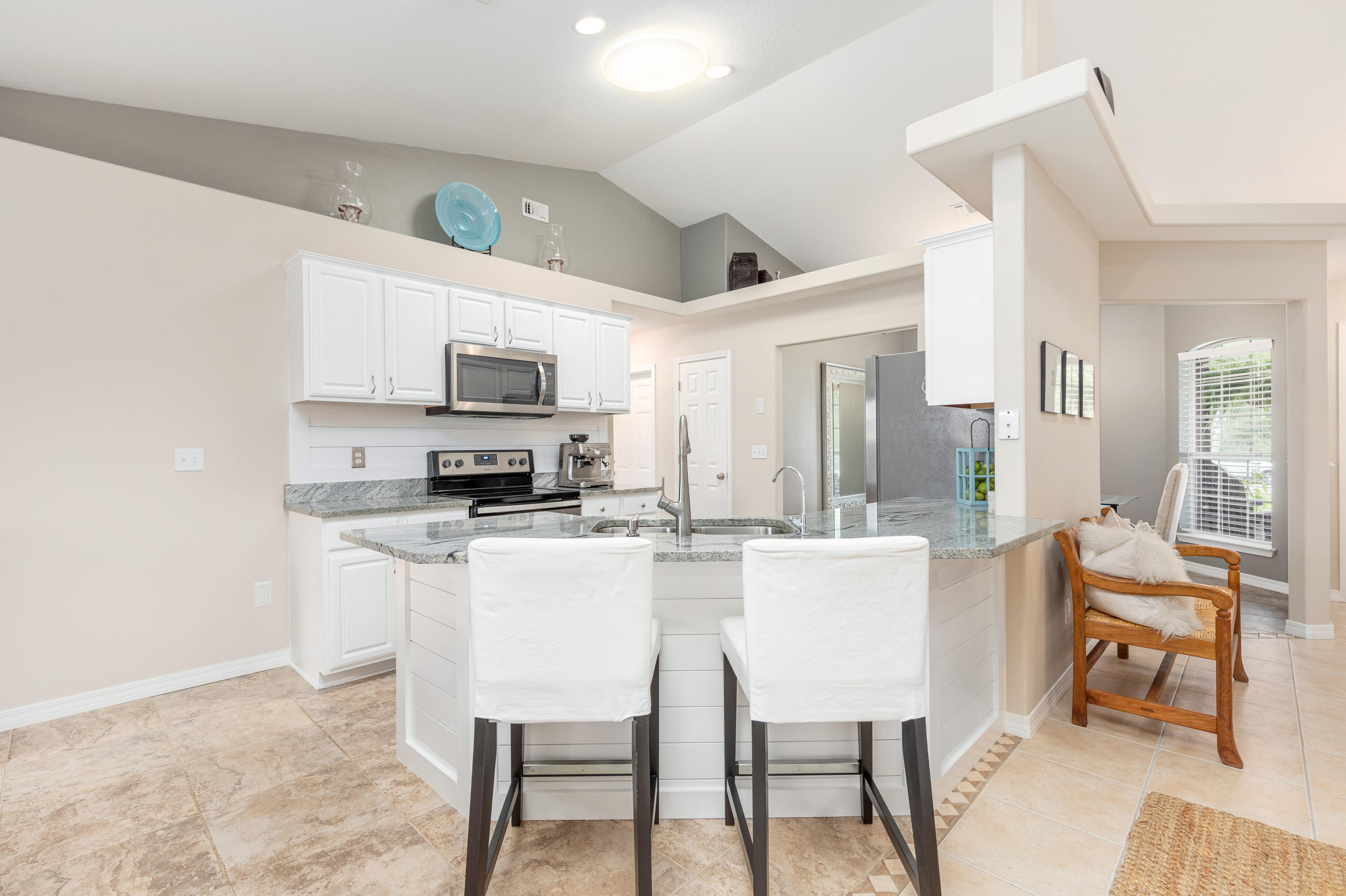 HOLLEY BY THE SEA - Residential