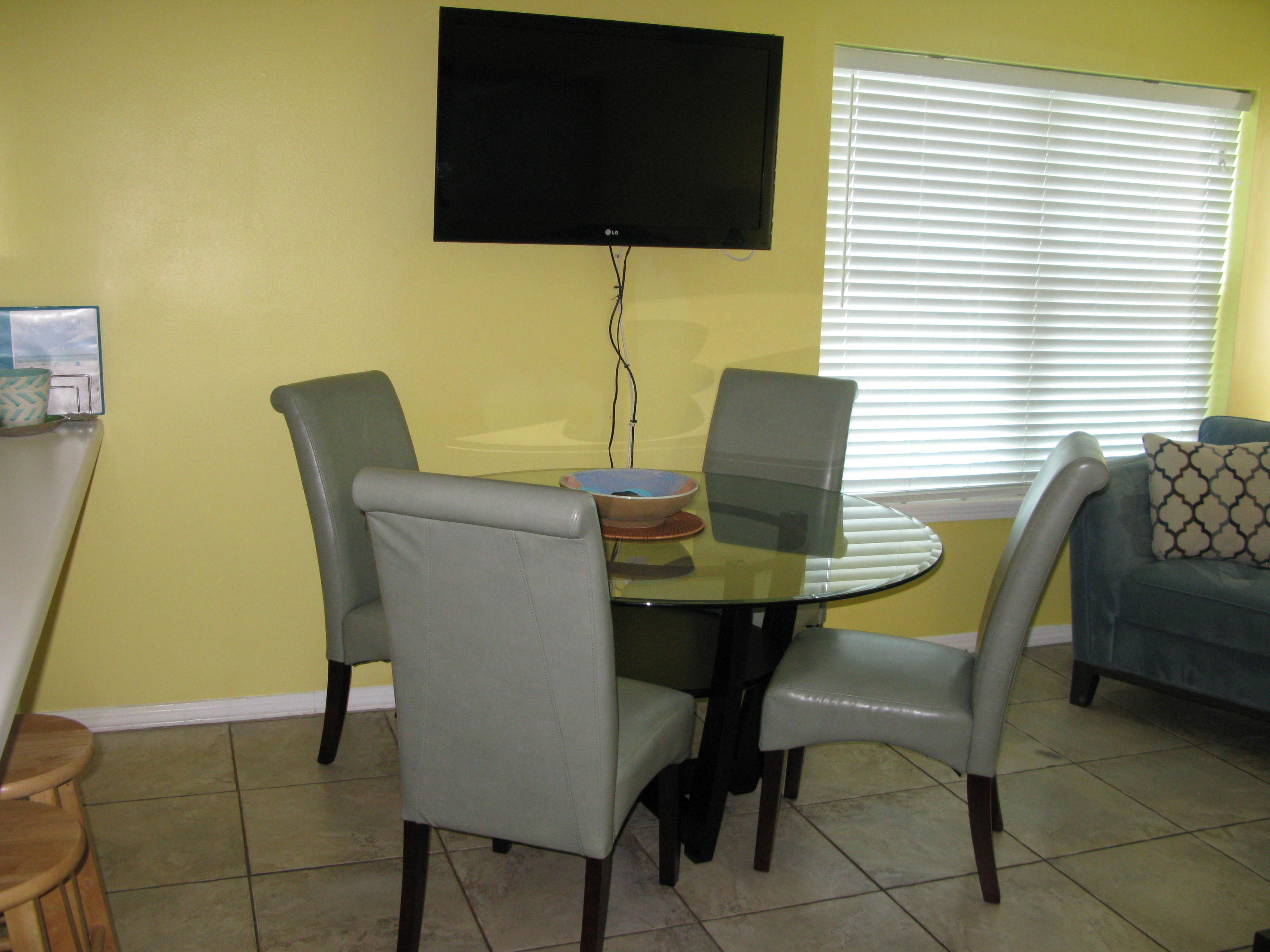 VERANDA CONDO - Residential