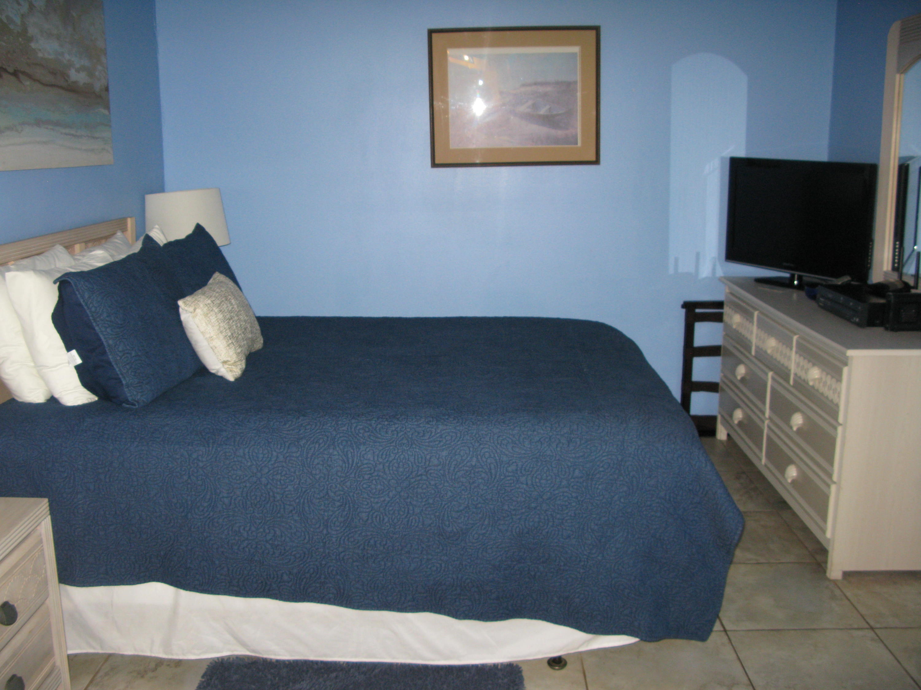 VERANDA CONDO - Residential