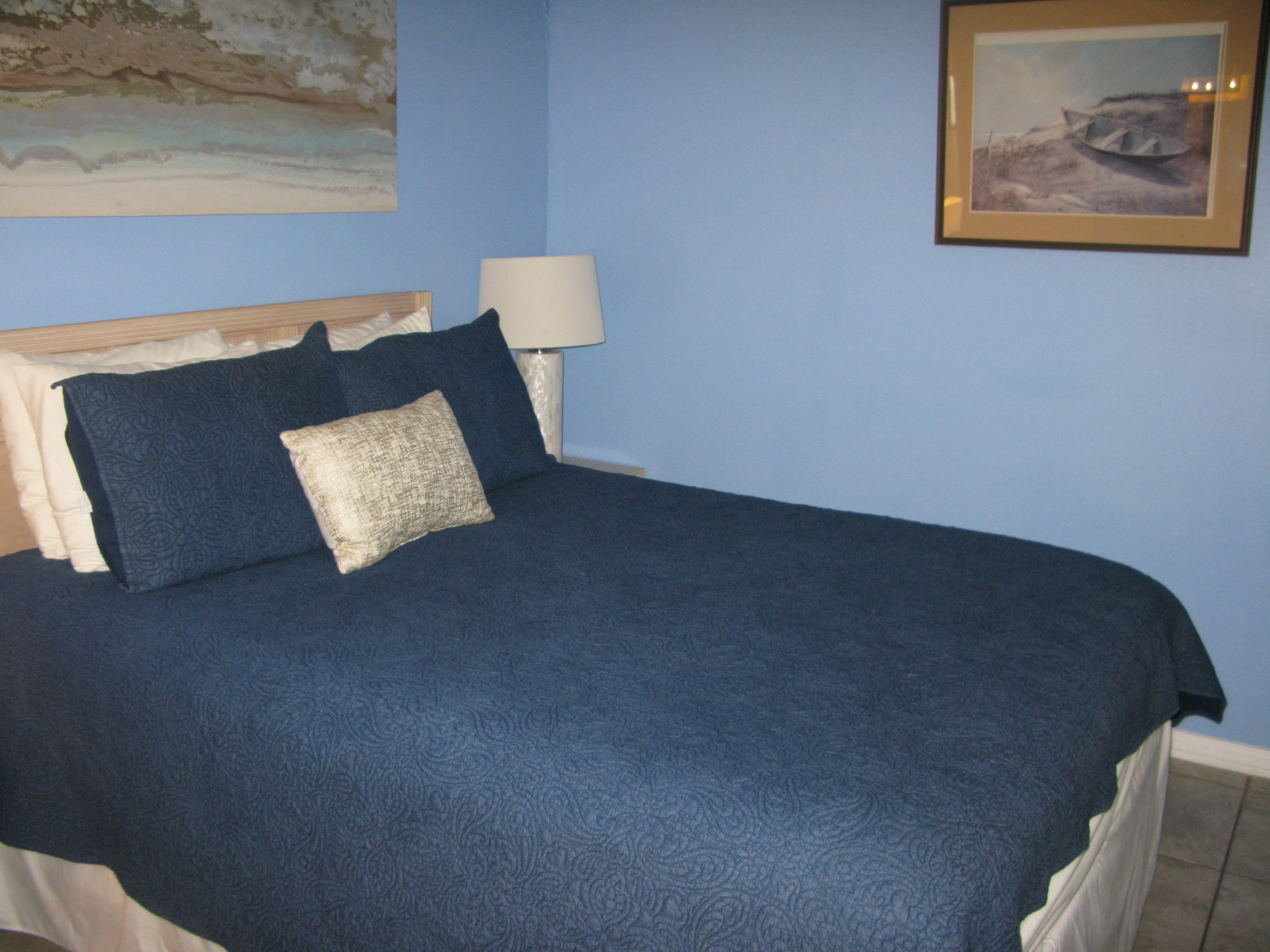 VERANDA CONDO - Residential