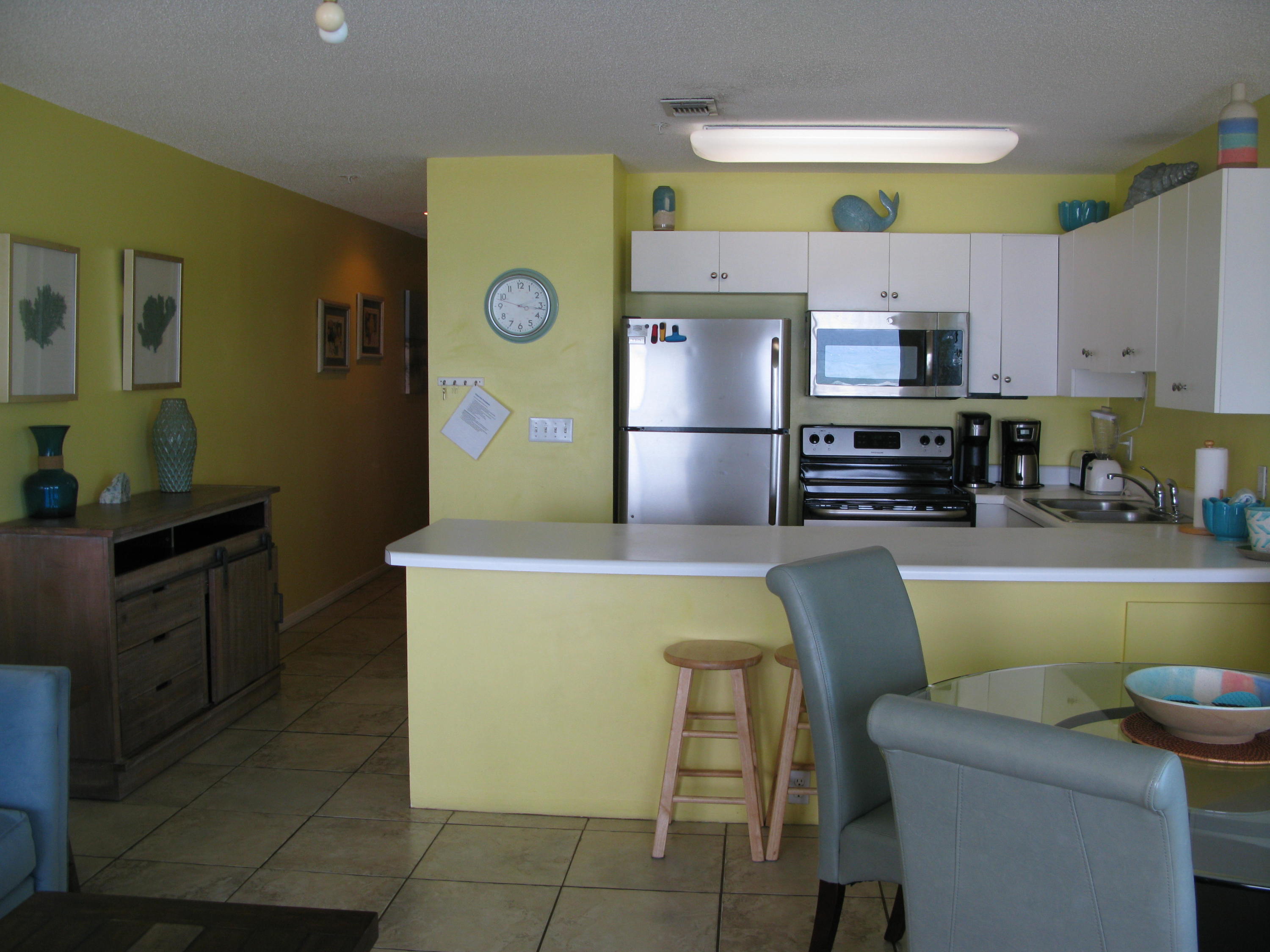 VERANDA CONDO - Residential