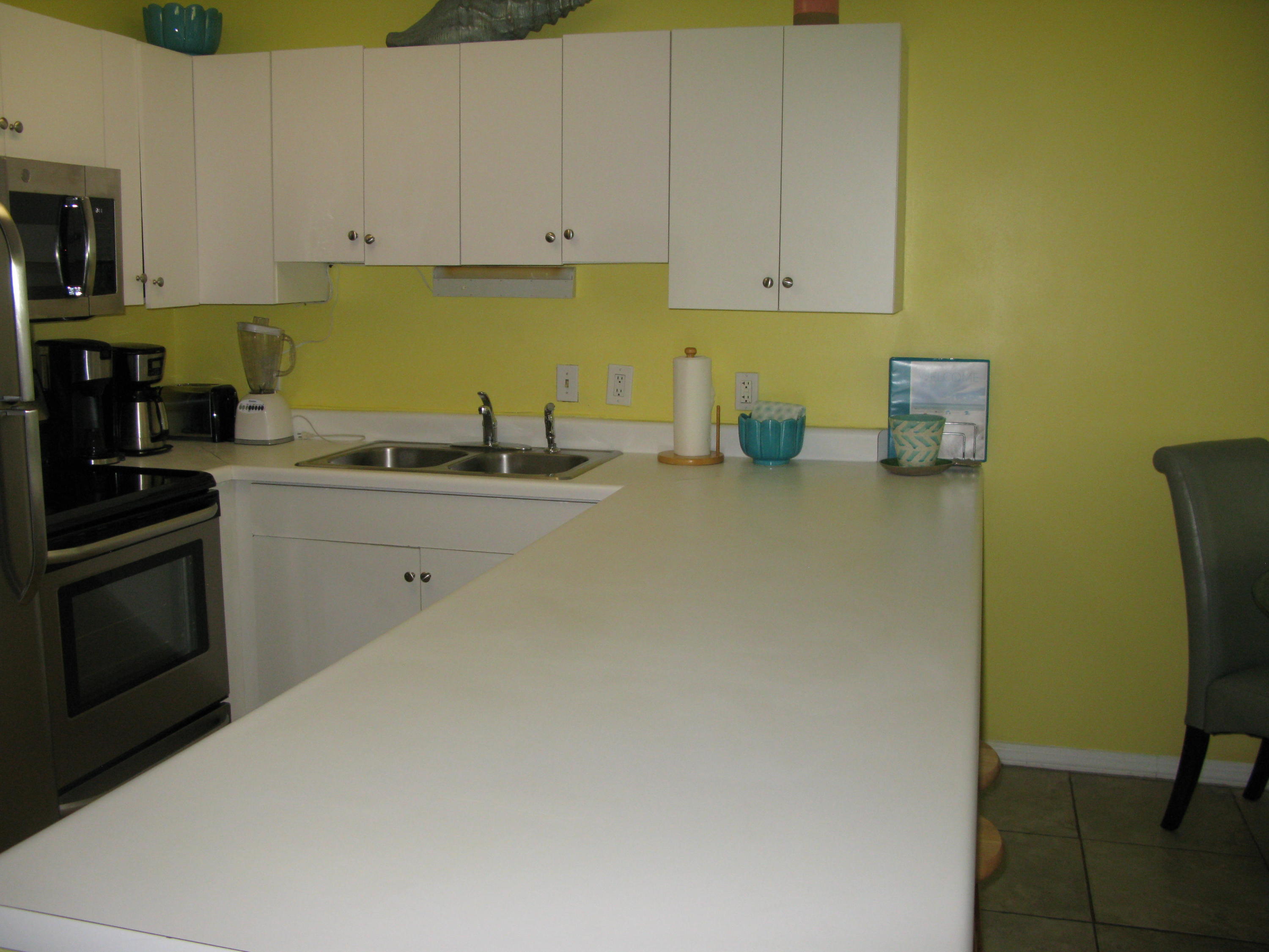 VERANDA CONDO - Residential