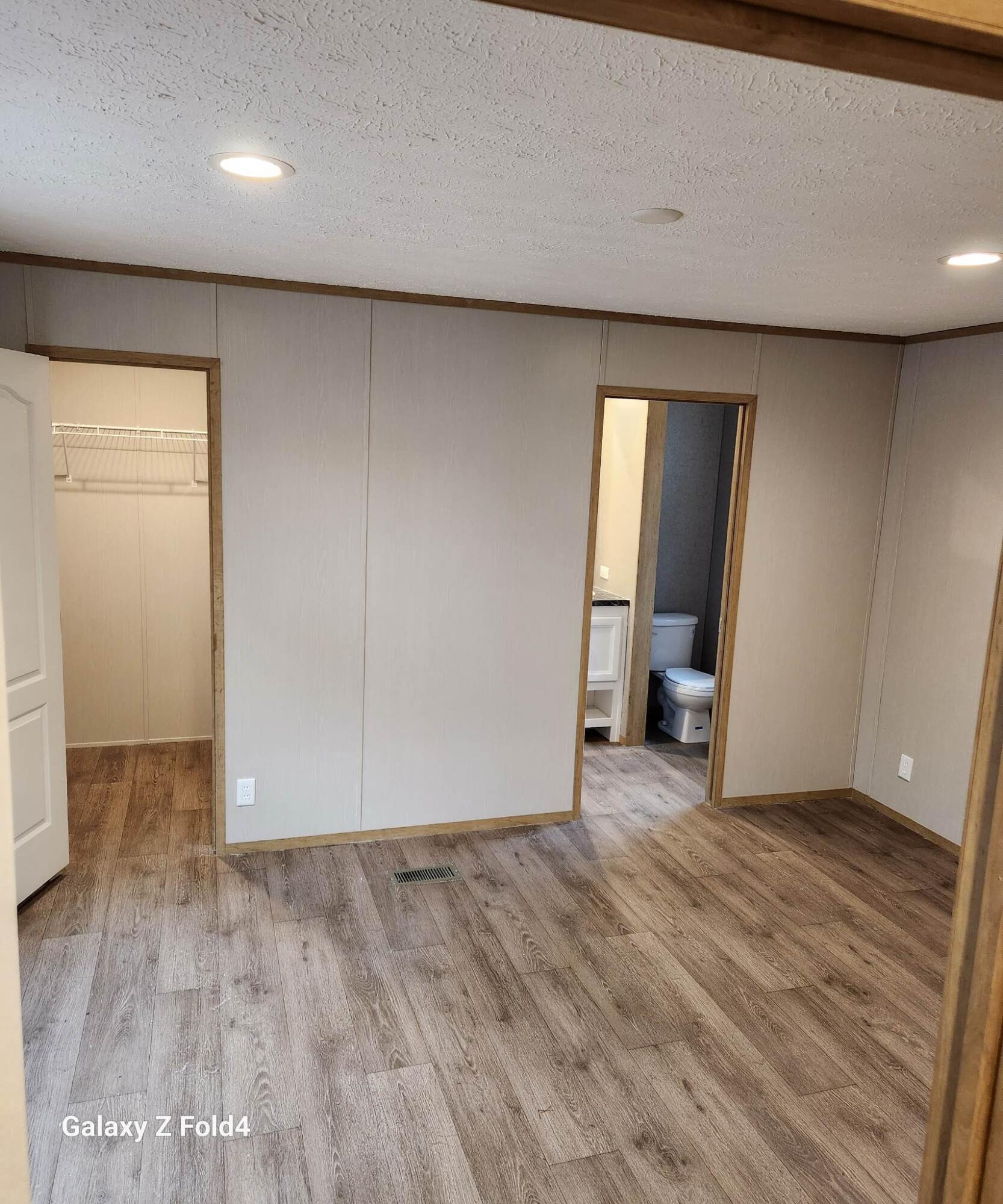 NORTH SUPERGROUP (221000.00) - Residential