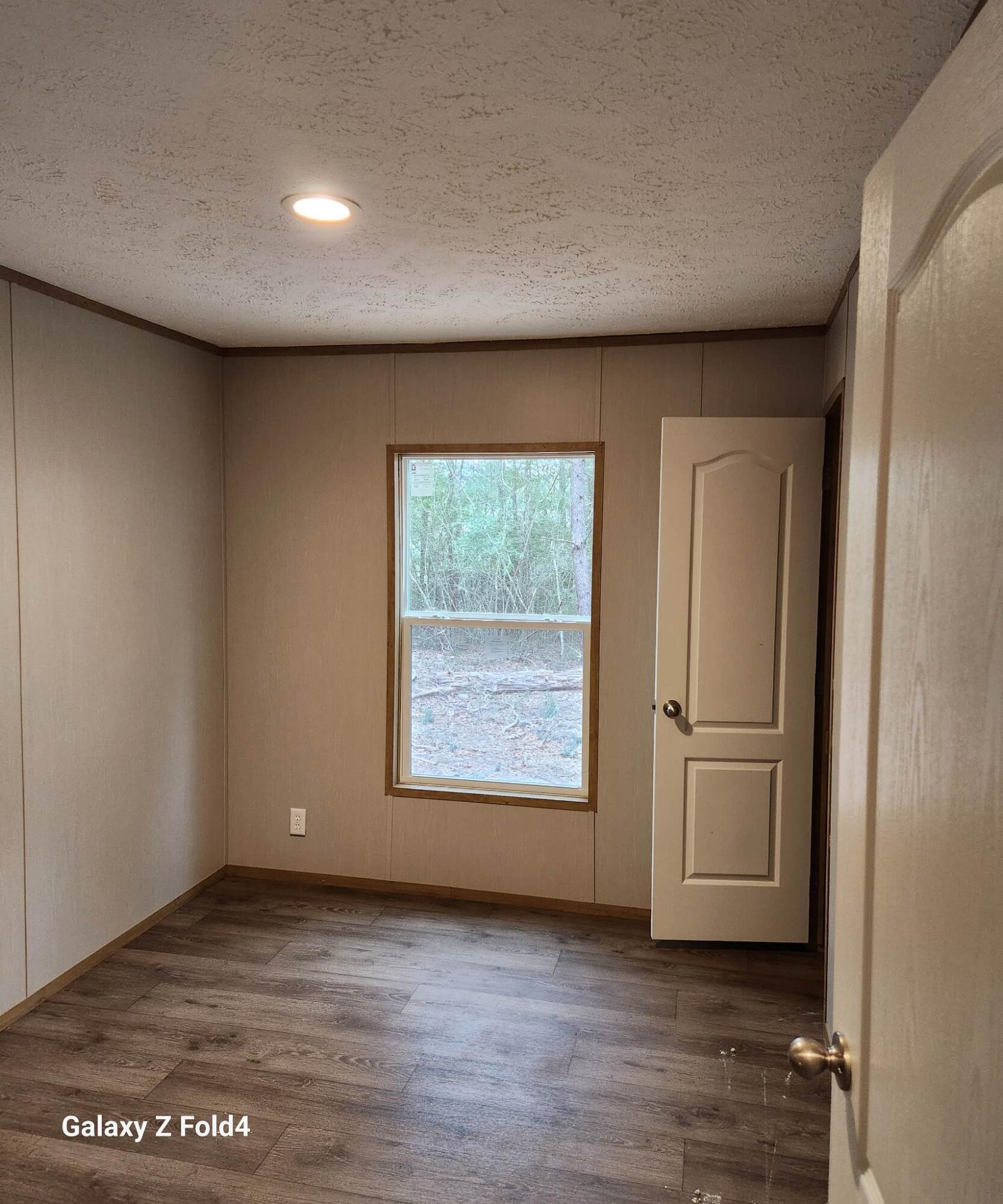 NORTH SUPERGROUP (221000.00) - Residential