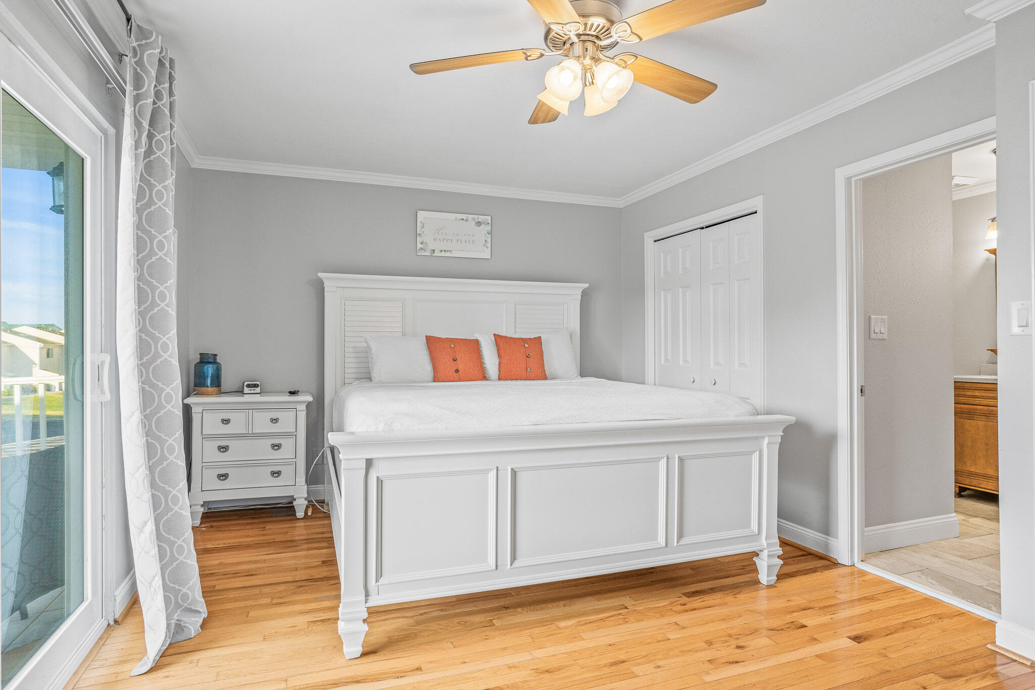WOODLAND SHORES T/H PH 1 - Residential