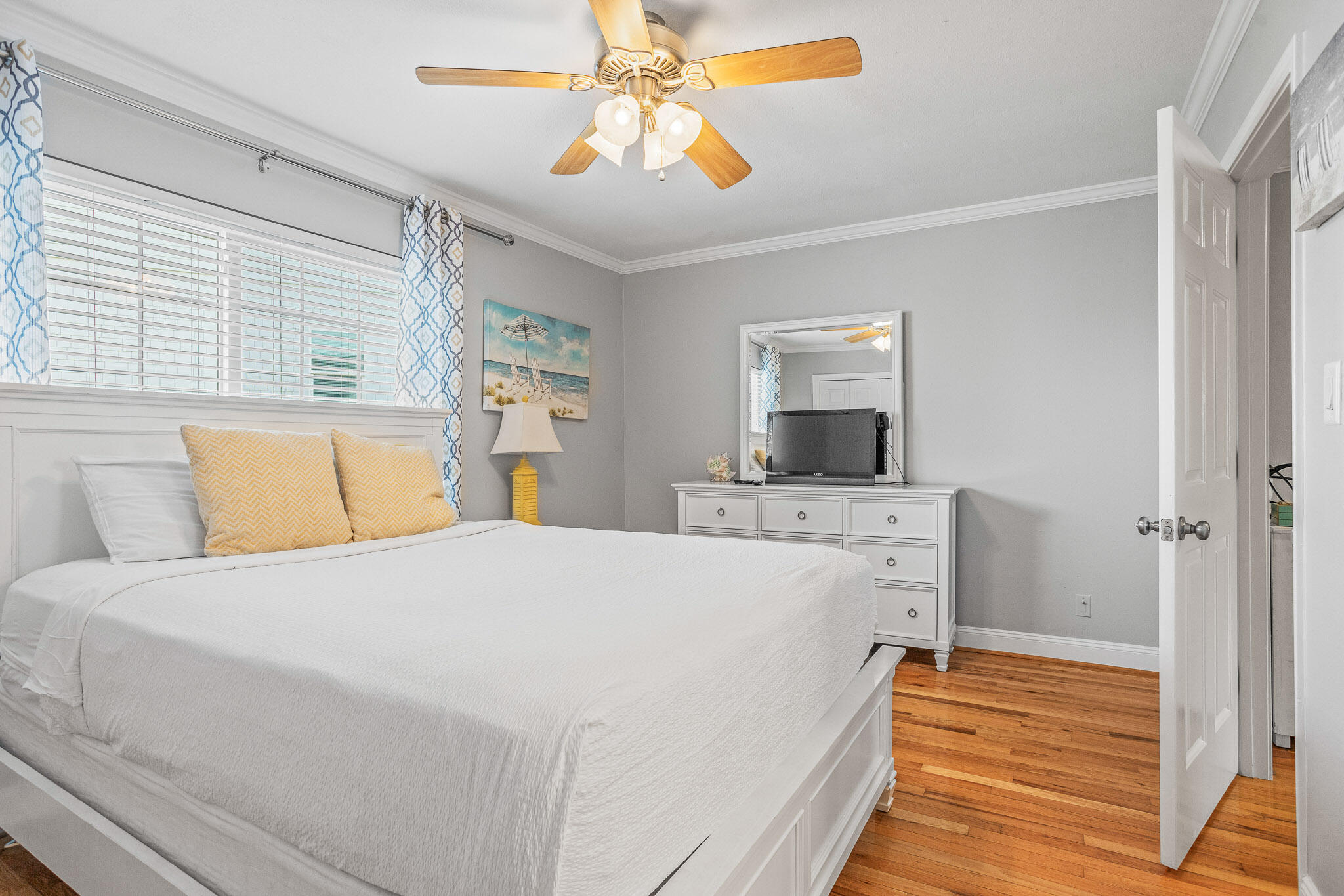 WOODLAND SHORES T/H PH 1 - Residential