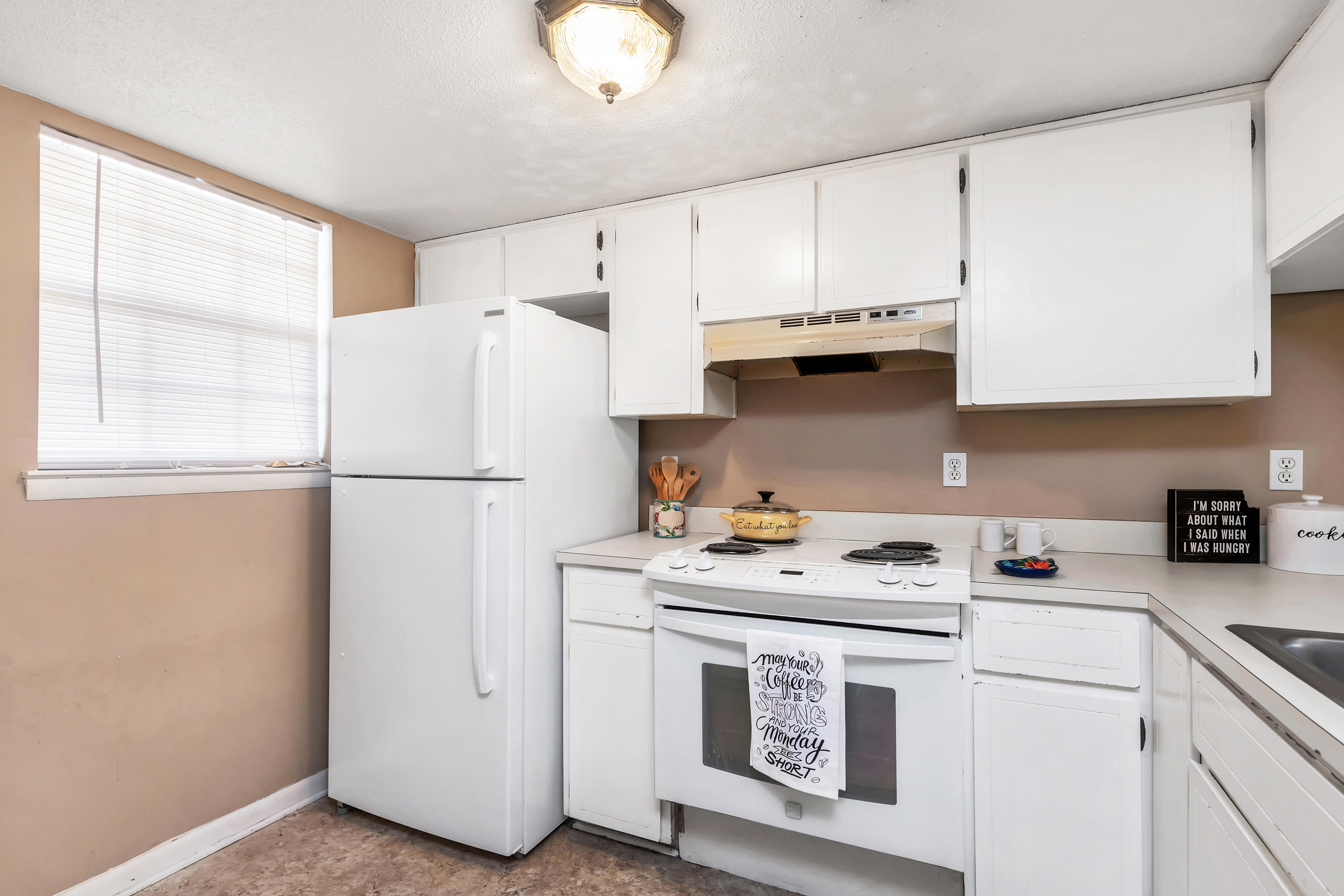 GARDEN VILLAS PH 1 - Residential