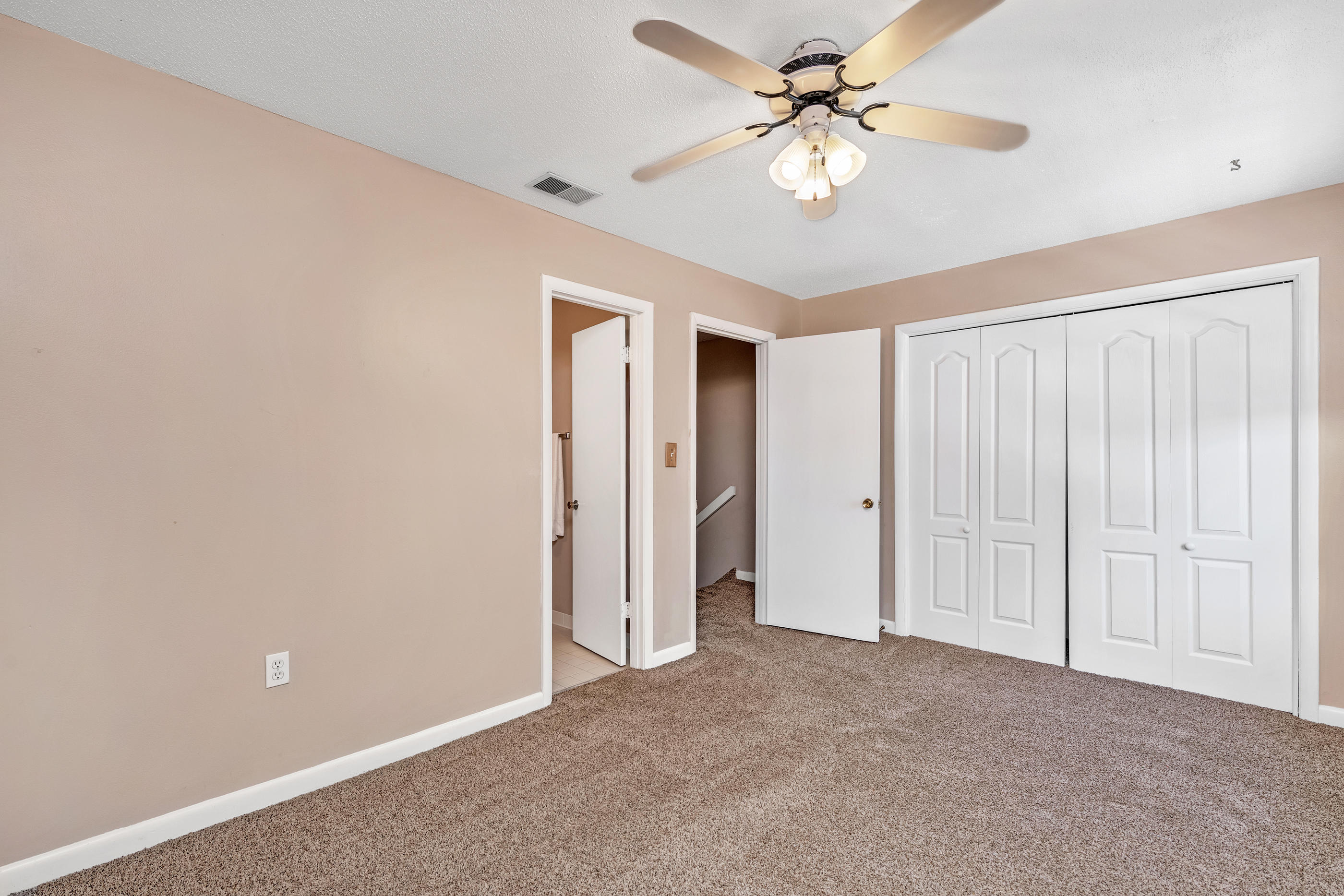 GARDEN VILLAS PH 1 - Residential