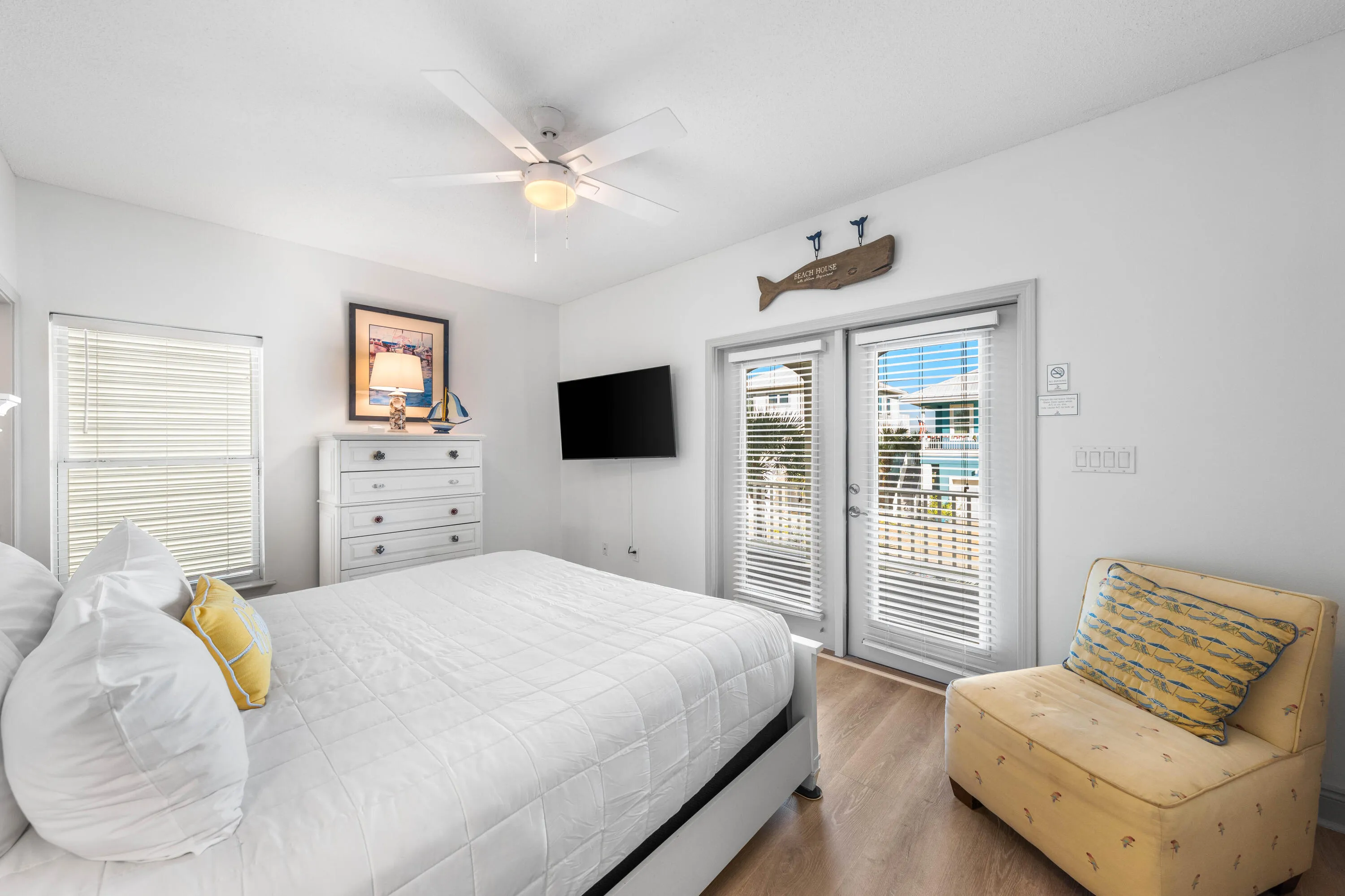 Navarre, Florida 32566, United States, 4 Bedrooms Bedrooms, ,4 BathroomsBathrooms,Residential,Pending,18418