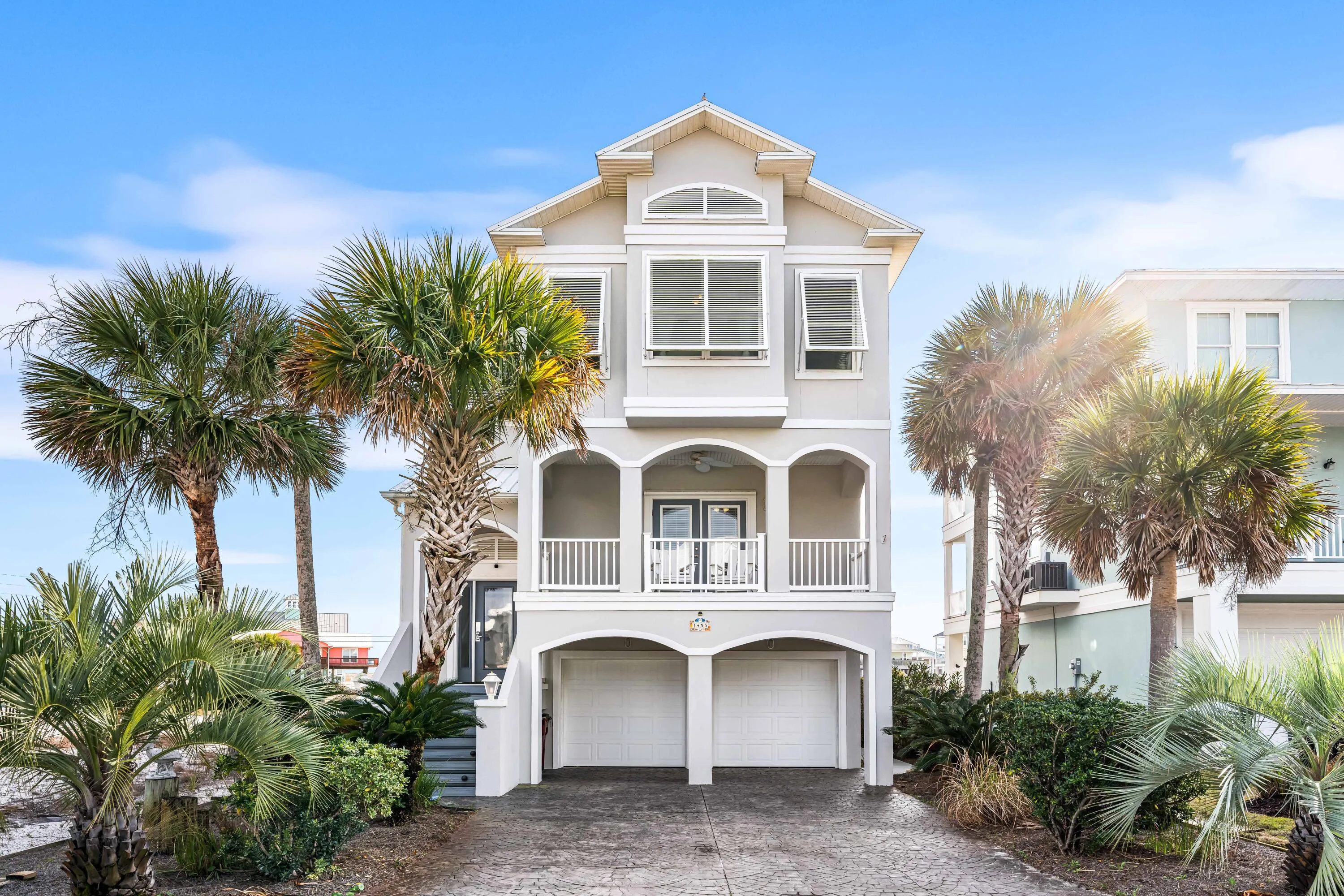 Navarre, Florida 32566, United States, 4 Bedrooms Bedrooms, ,4 BathroomsBathrooms,Residential,Pending,18418