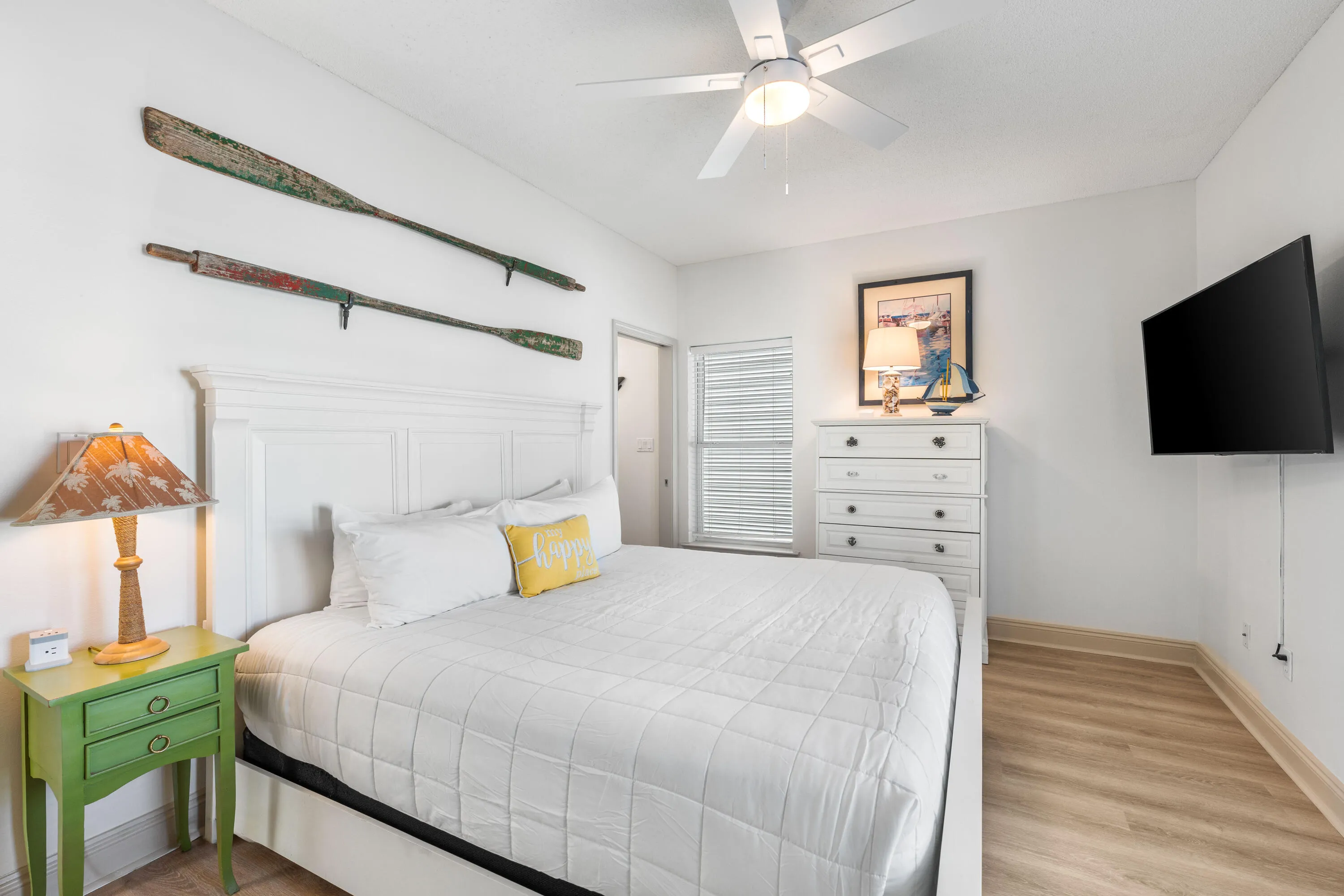 Navarre, Florida 32566, United States, 4 Bedrooms Bedrooms, ,4 BathroomsBathrooms,Residential,Pending,18418