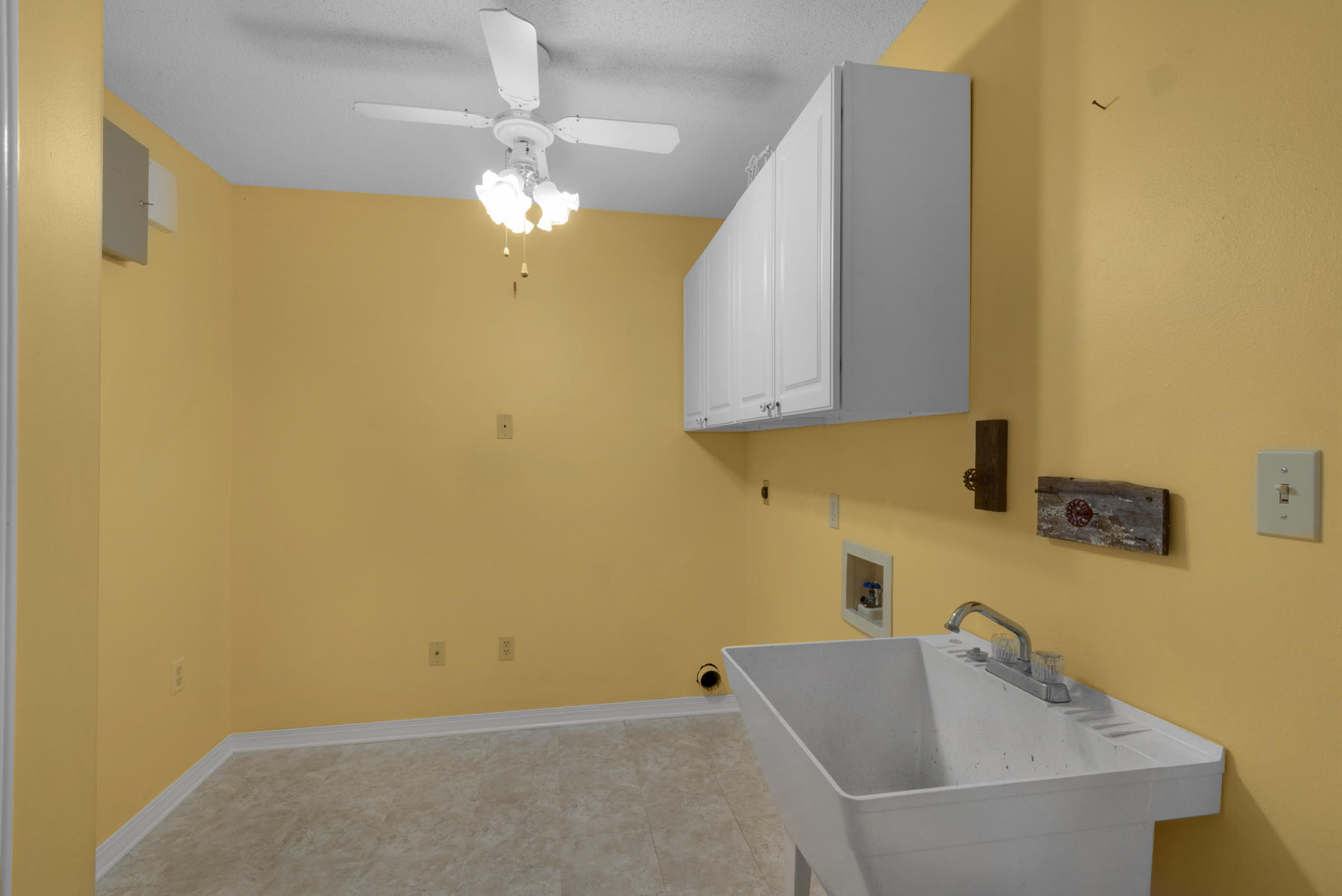 SANTANDER 1ST - Residential