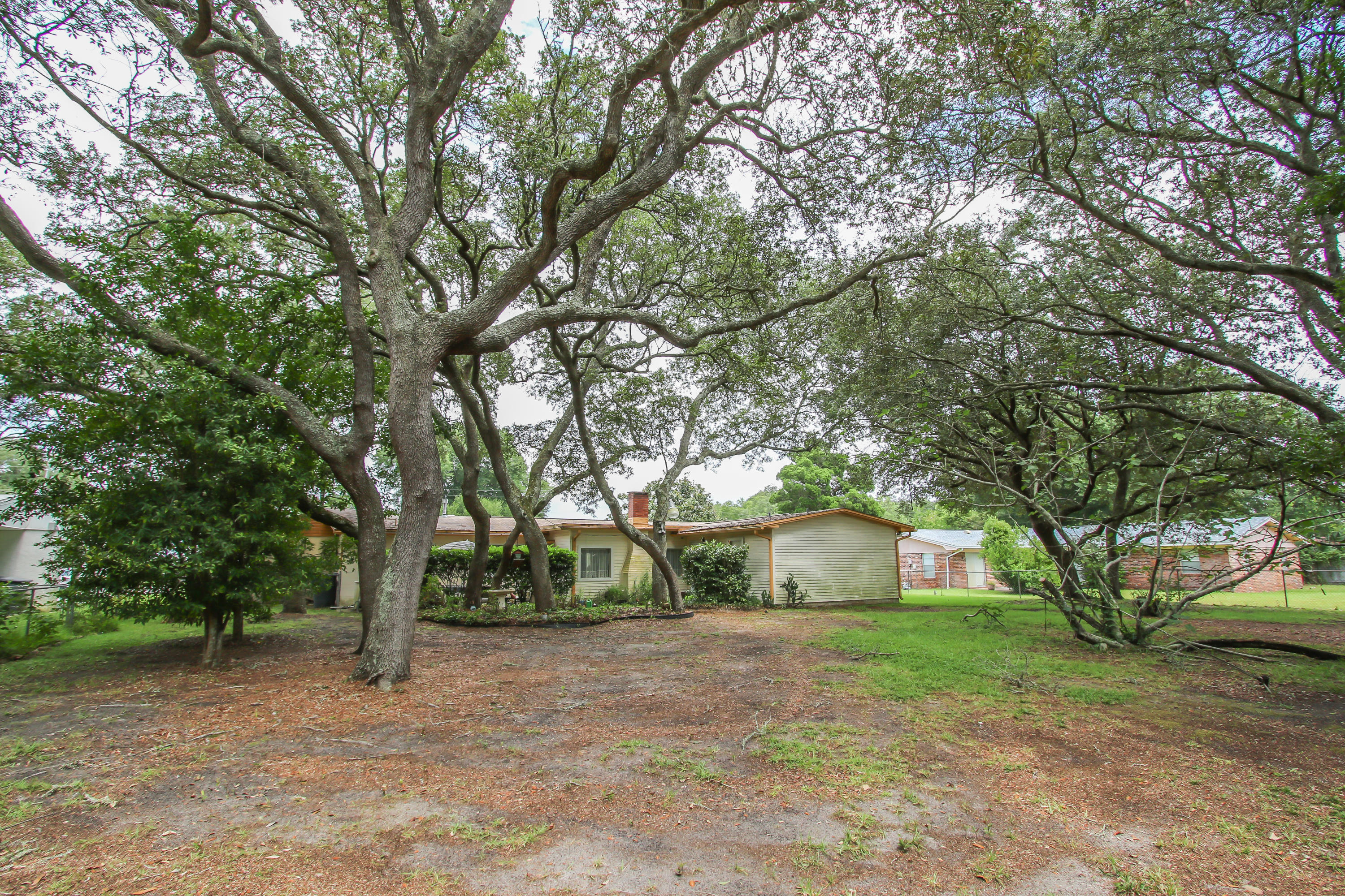 CINCO BAYOU - Residential