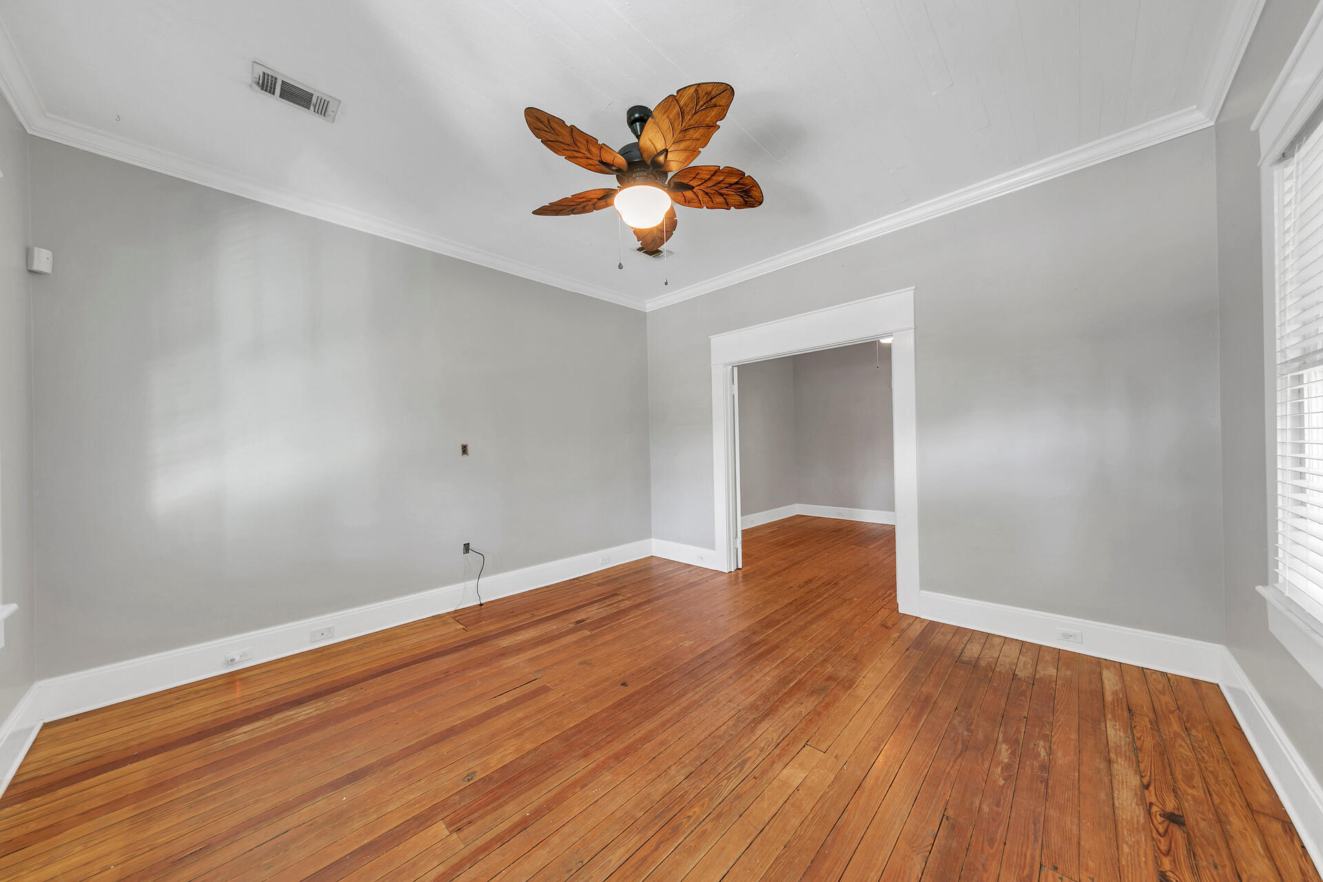 MAGNOLIA BEACH - Residential