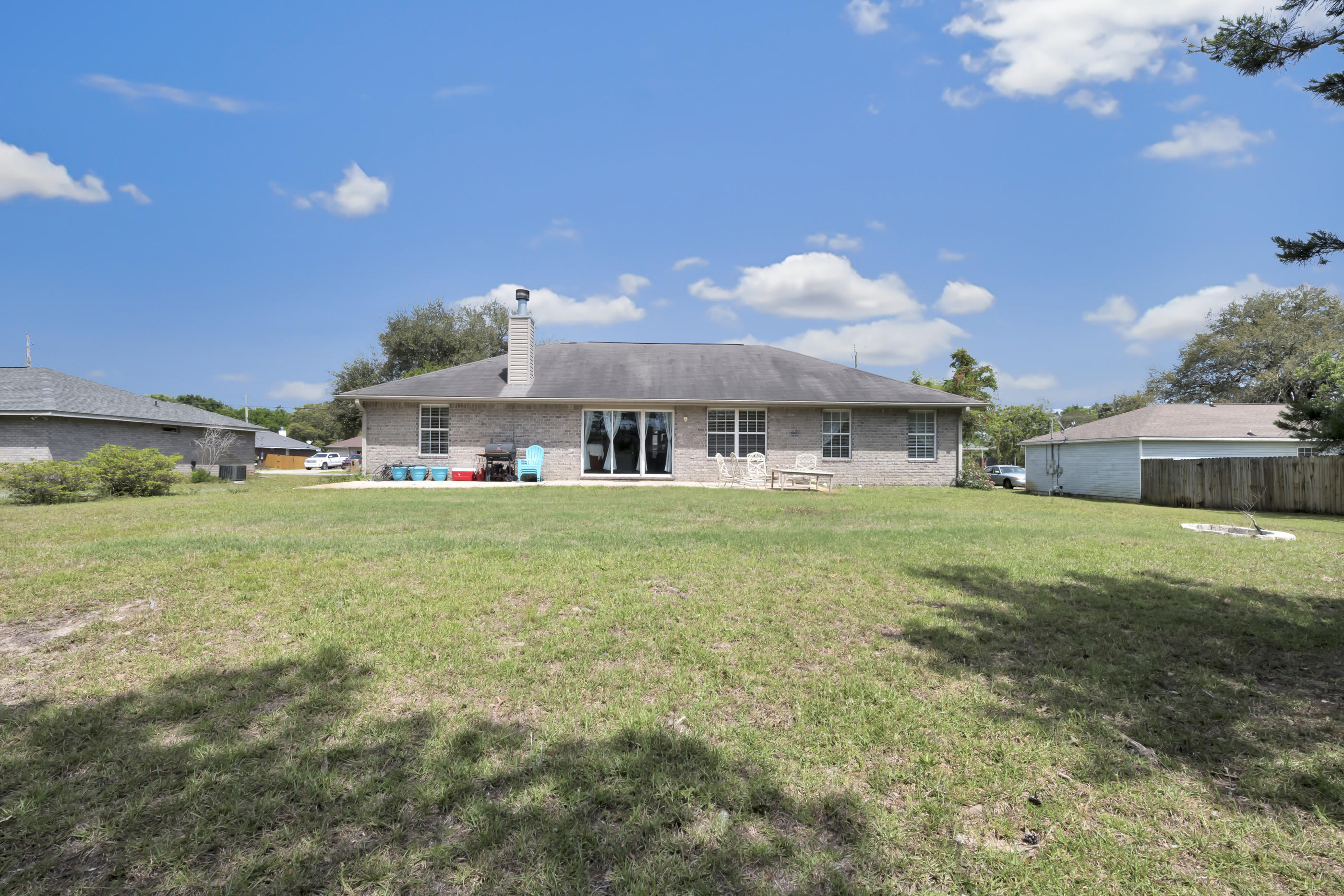 HOLLEY BY THE SEA - Residential