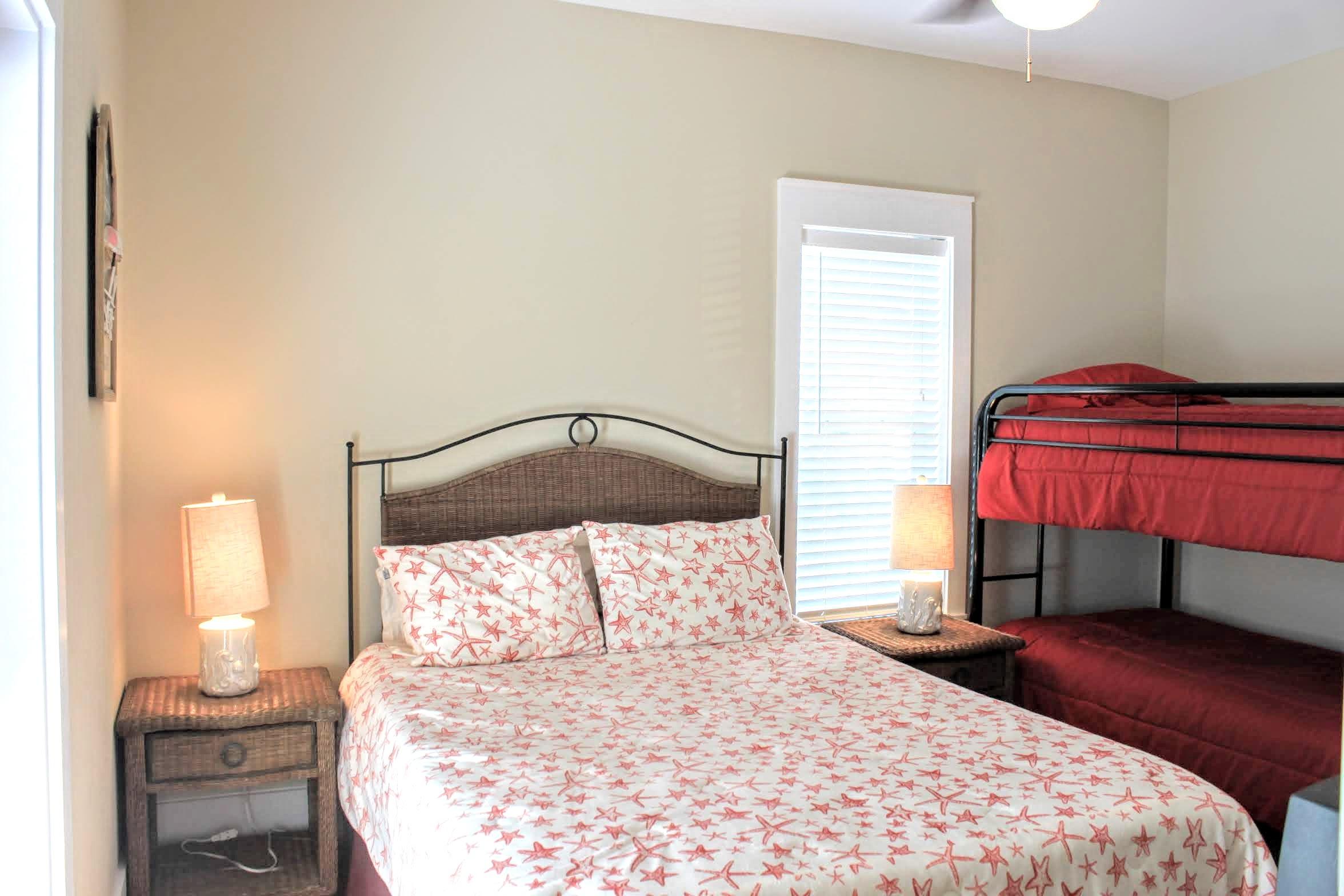 BUNGALOWS AT SEAGROVE BEACH - Residential