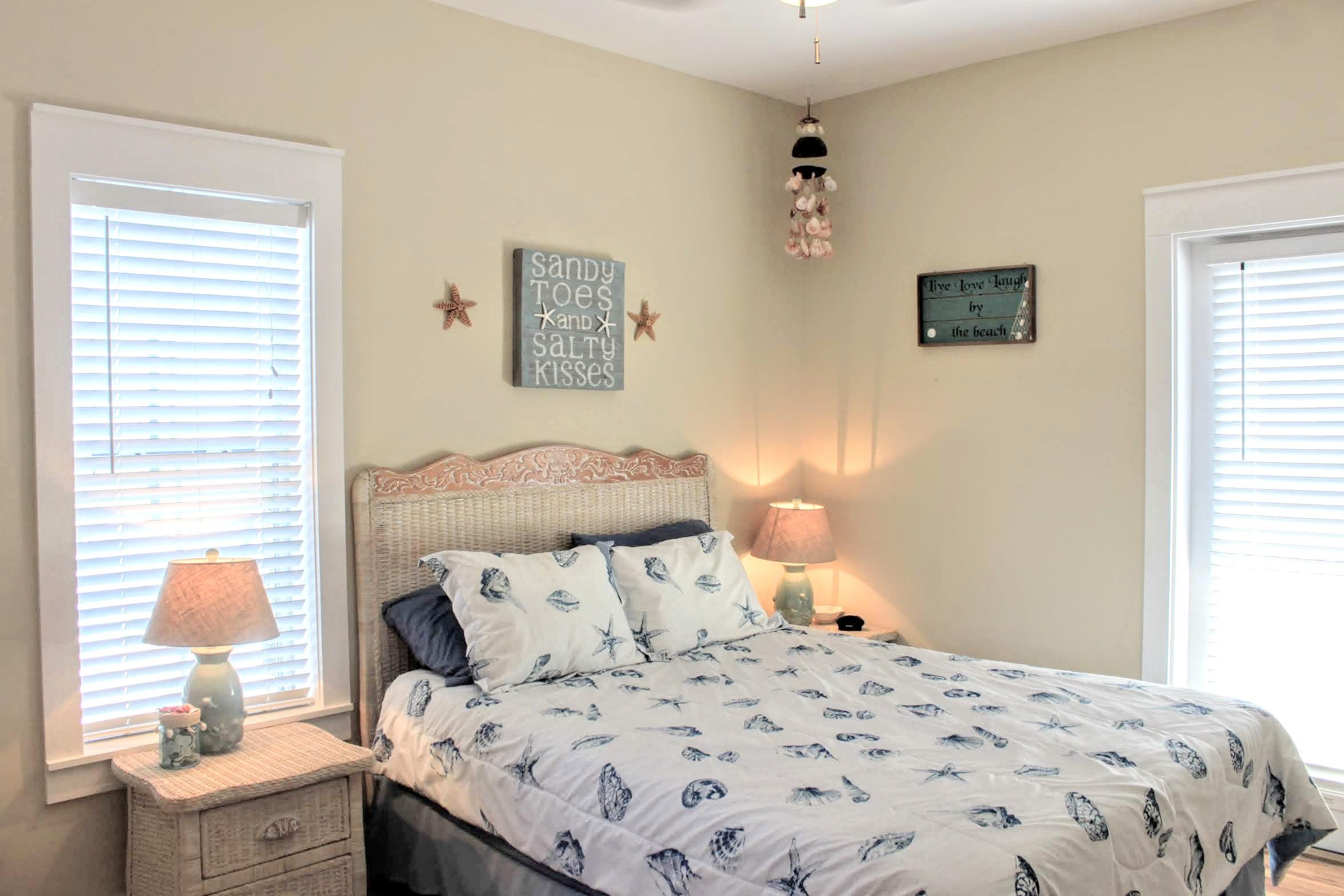 BUNGALOWS AT SEAGROVE BEACH - Residential